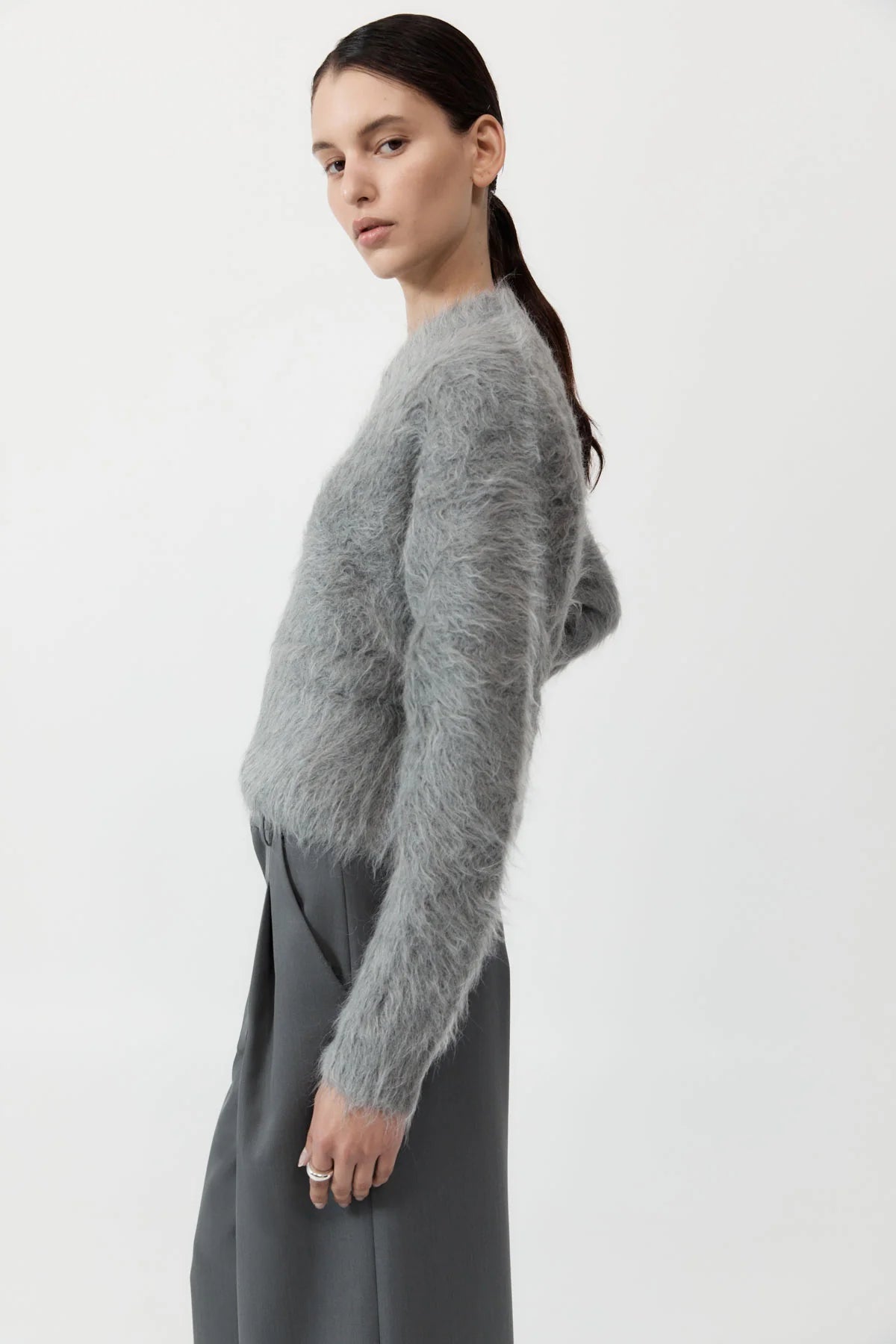 ALPACA SWEATER SOFT GREY