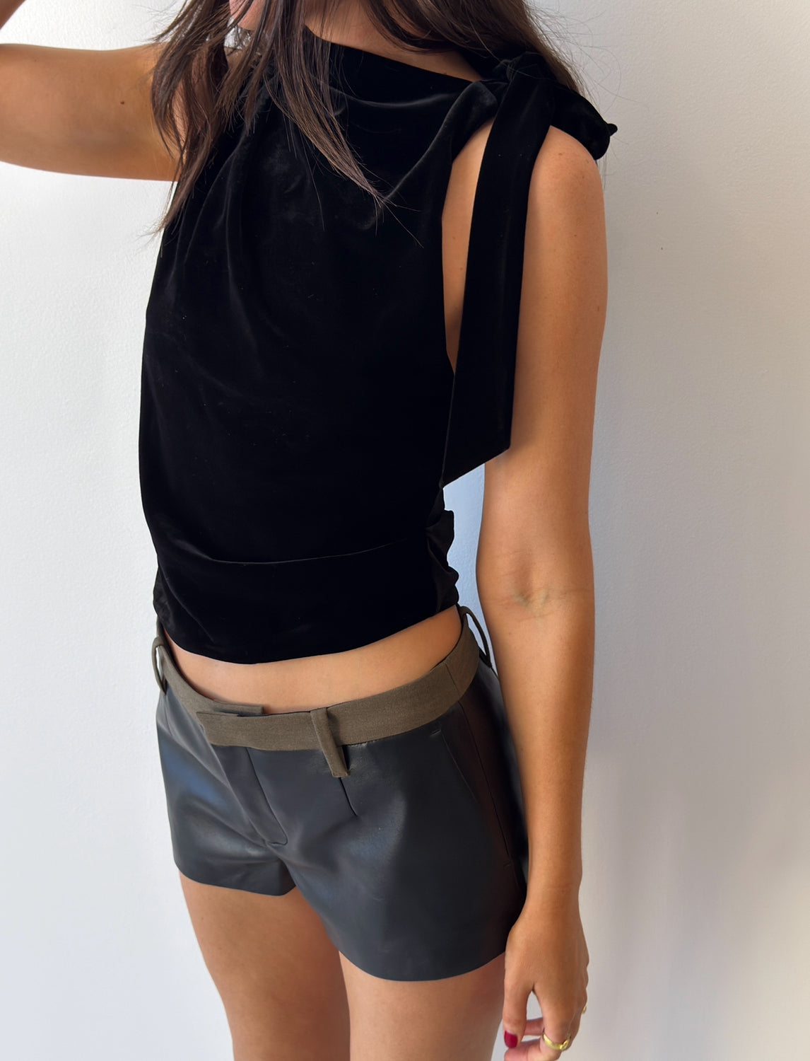 ETTORE DRAPE TOP BLACK - SIR