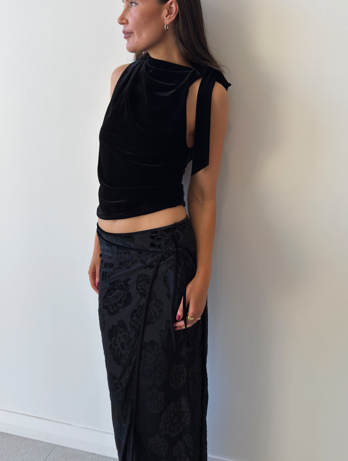 VITTORIA WRAP SKIRT MIDNIGHT FLORAL - SIR