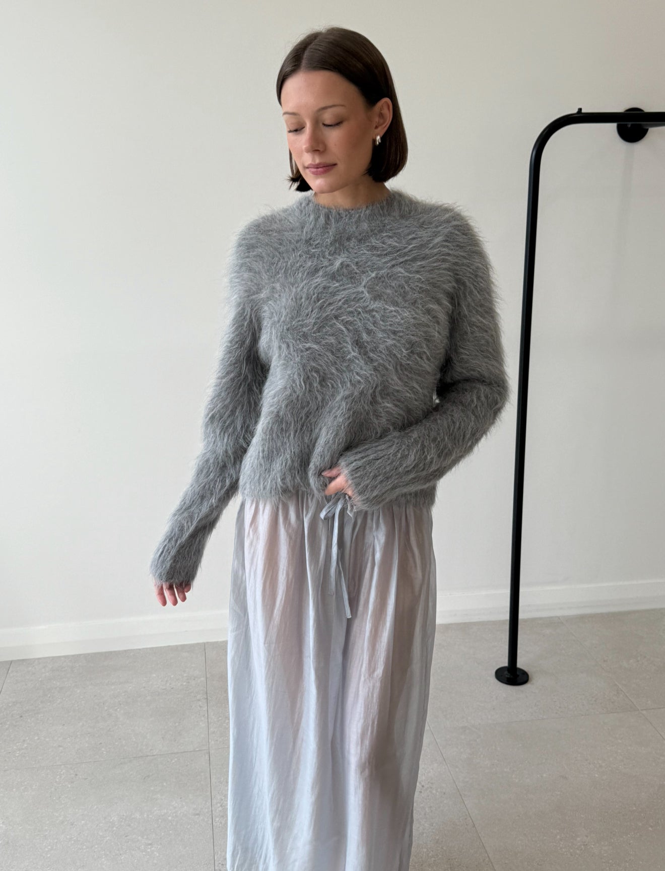 ALPACA SWEATER SOFT GREY