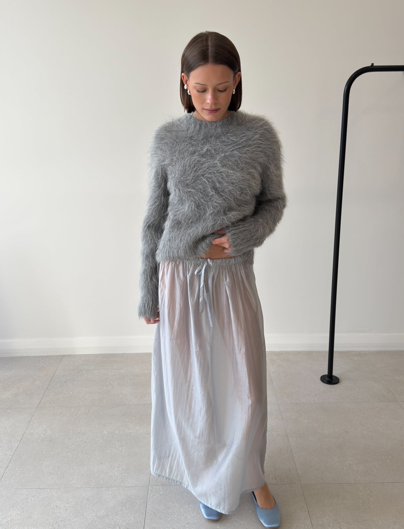 ALPACA SWEATER SOFT GREY