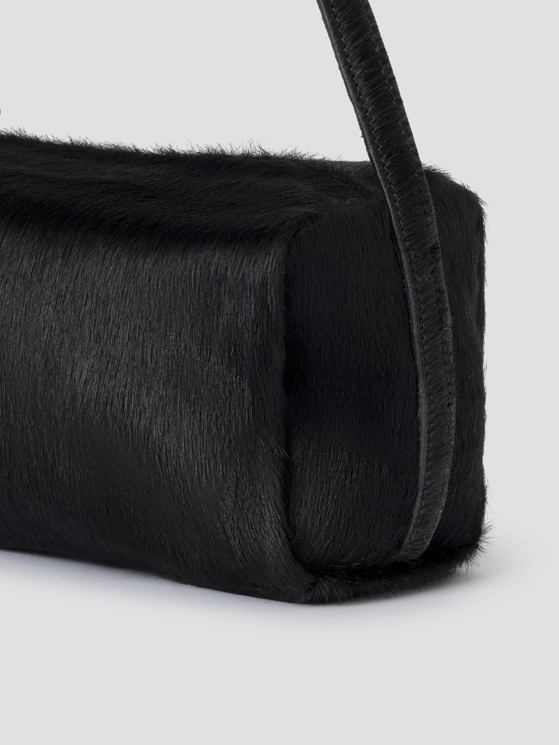 ESTUCHE PONNY BAG BLACK