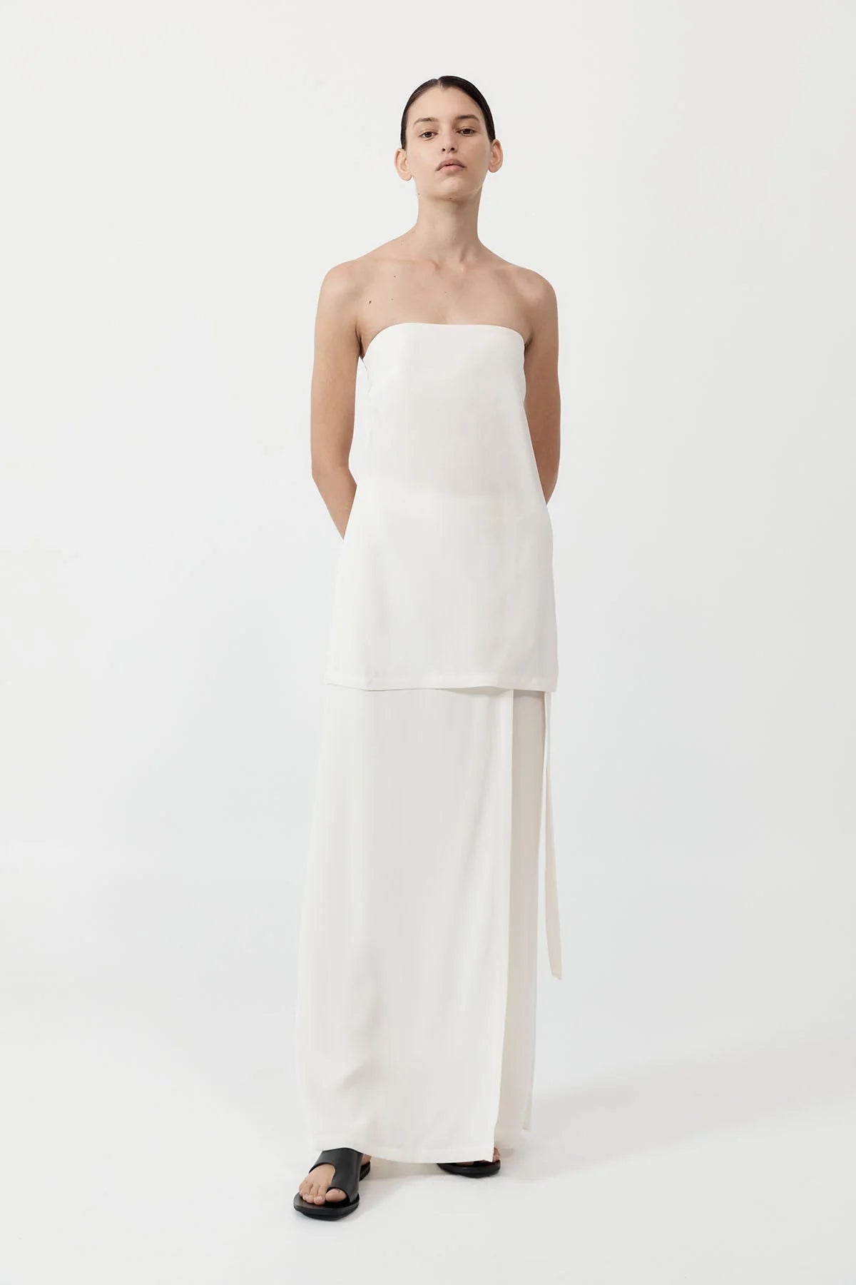STRAPLESS BUCKLE BACK TOP OFF WHITE
