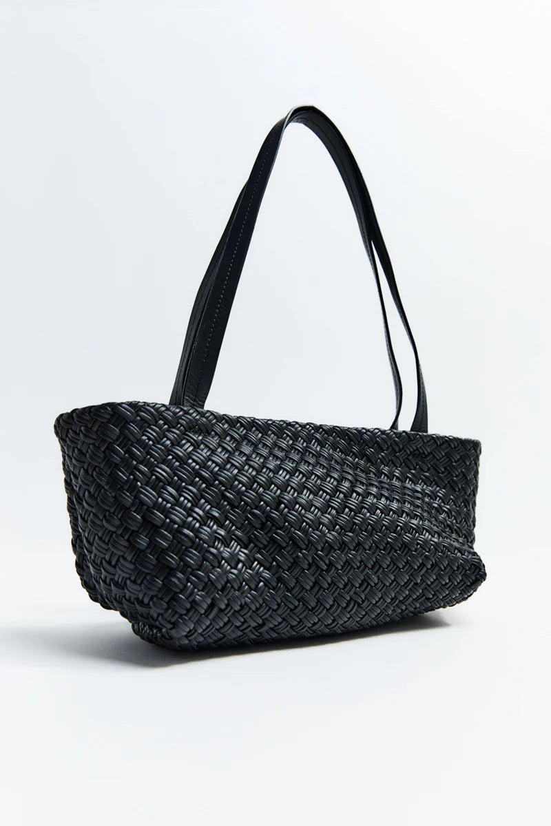 PETIT WOVEN TRAPEZE BAG BLACK - ST.AGNI