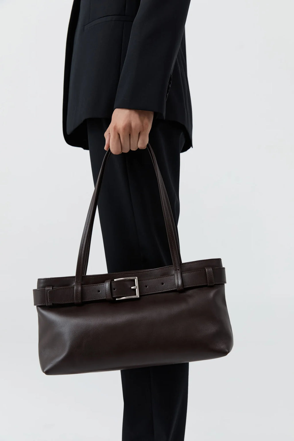 BELT DETAIL BAGUETTE COFFEE