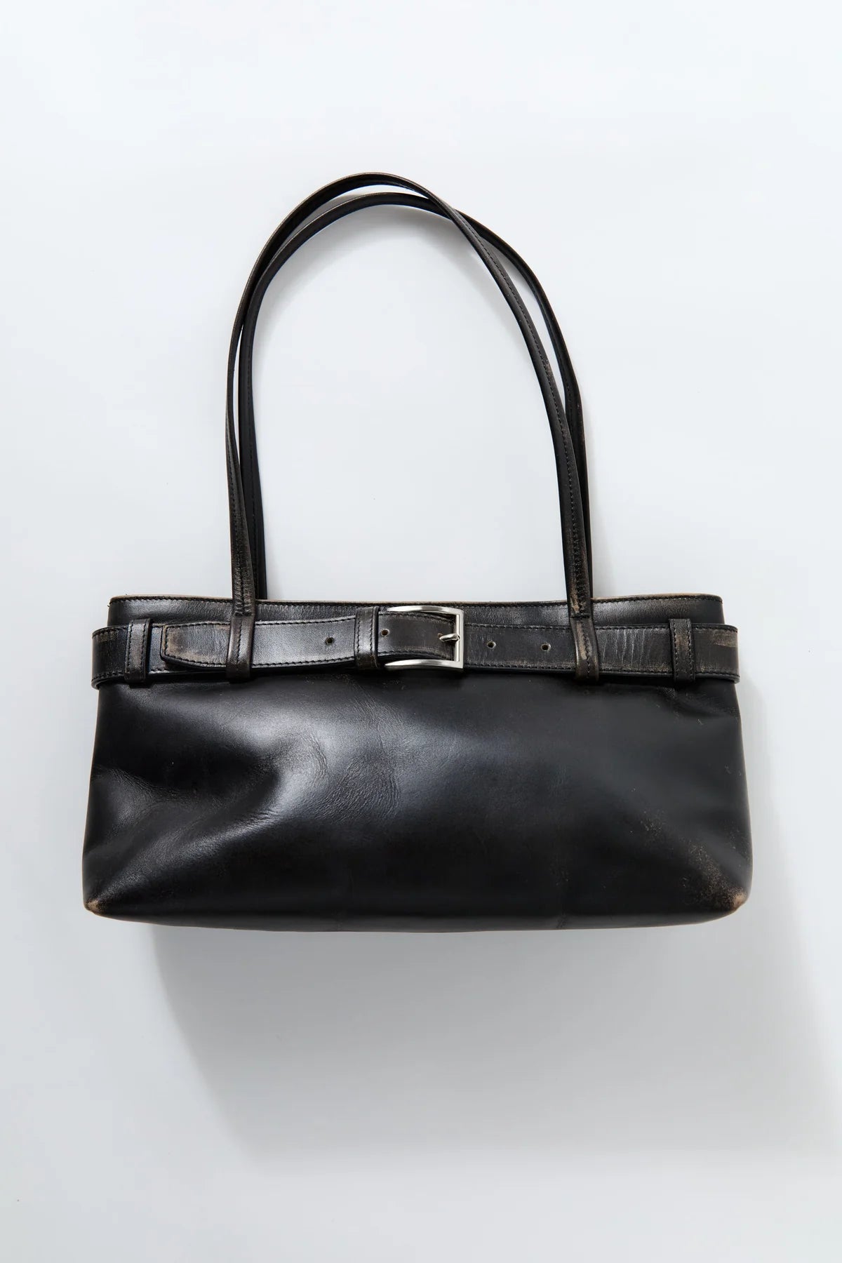 BRUSHED BELT DETAIL BAGUETTE BLACK