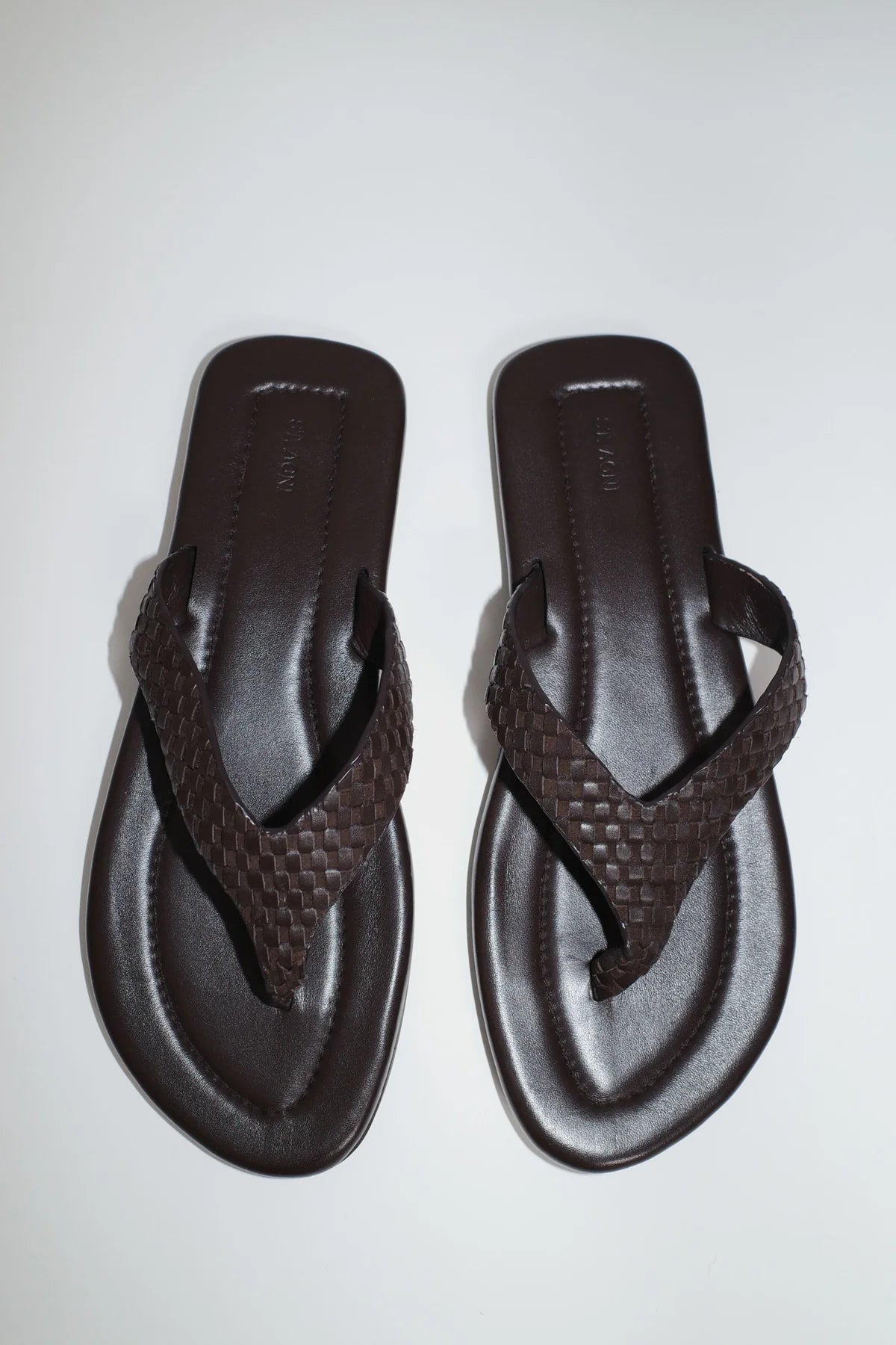 LATTICE WEAVE THONG COFFEE