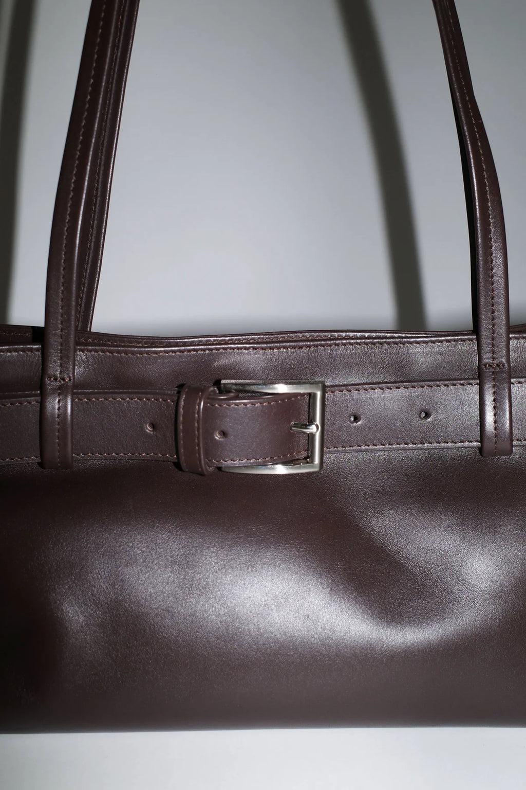 BELT DETAIL BAGUETTE COFFEE