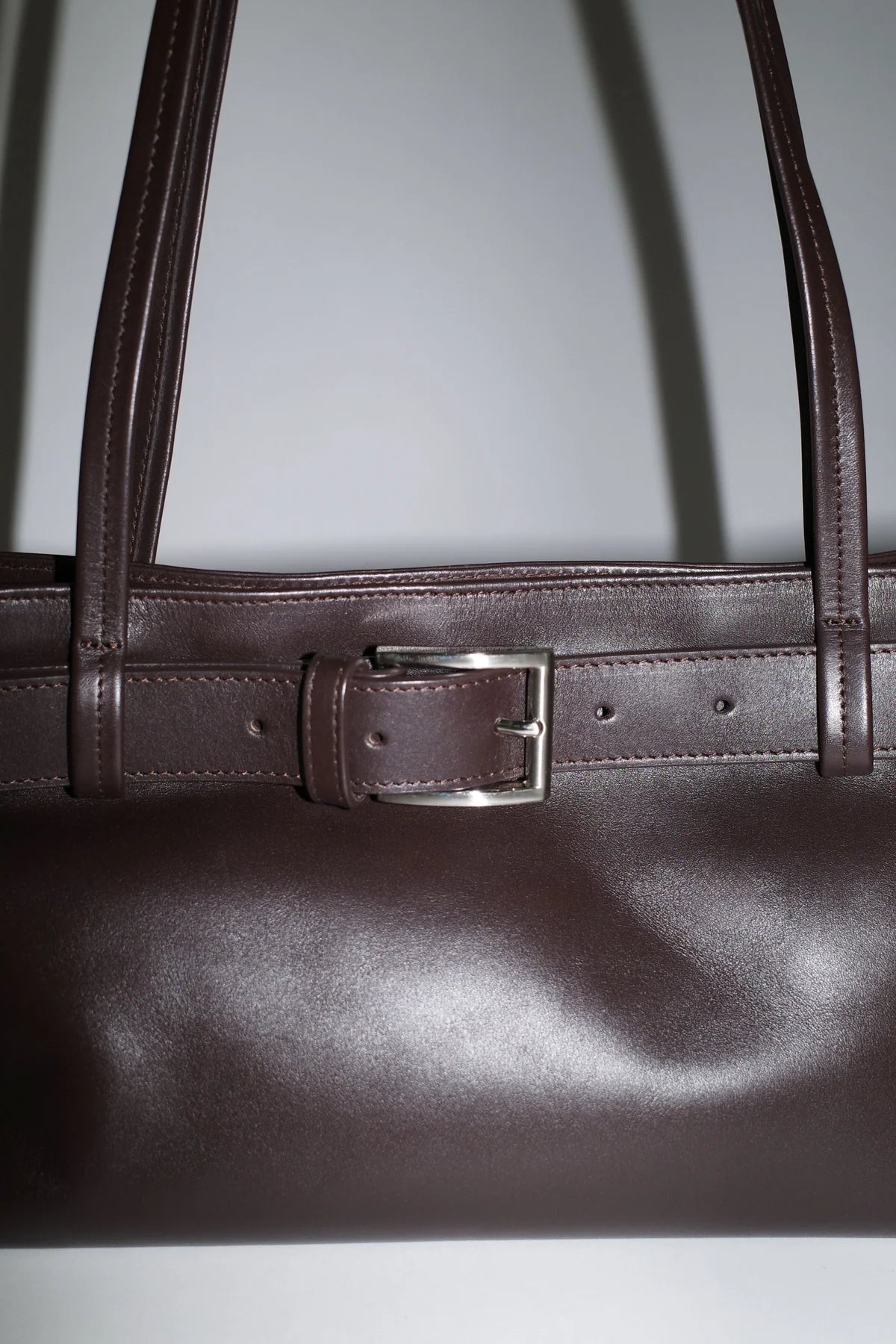 BELT DETAIL BAGUETTE COFFEE