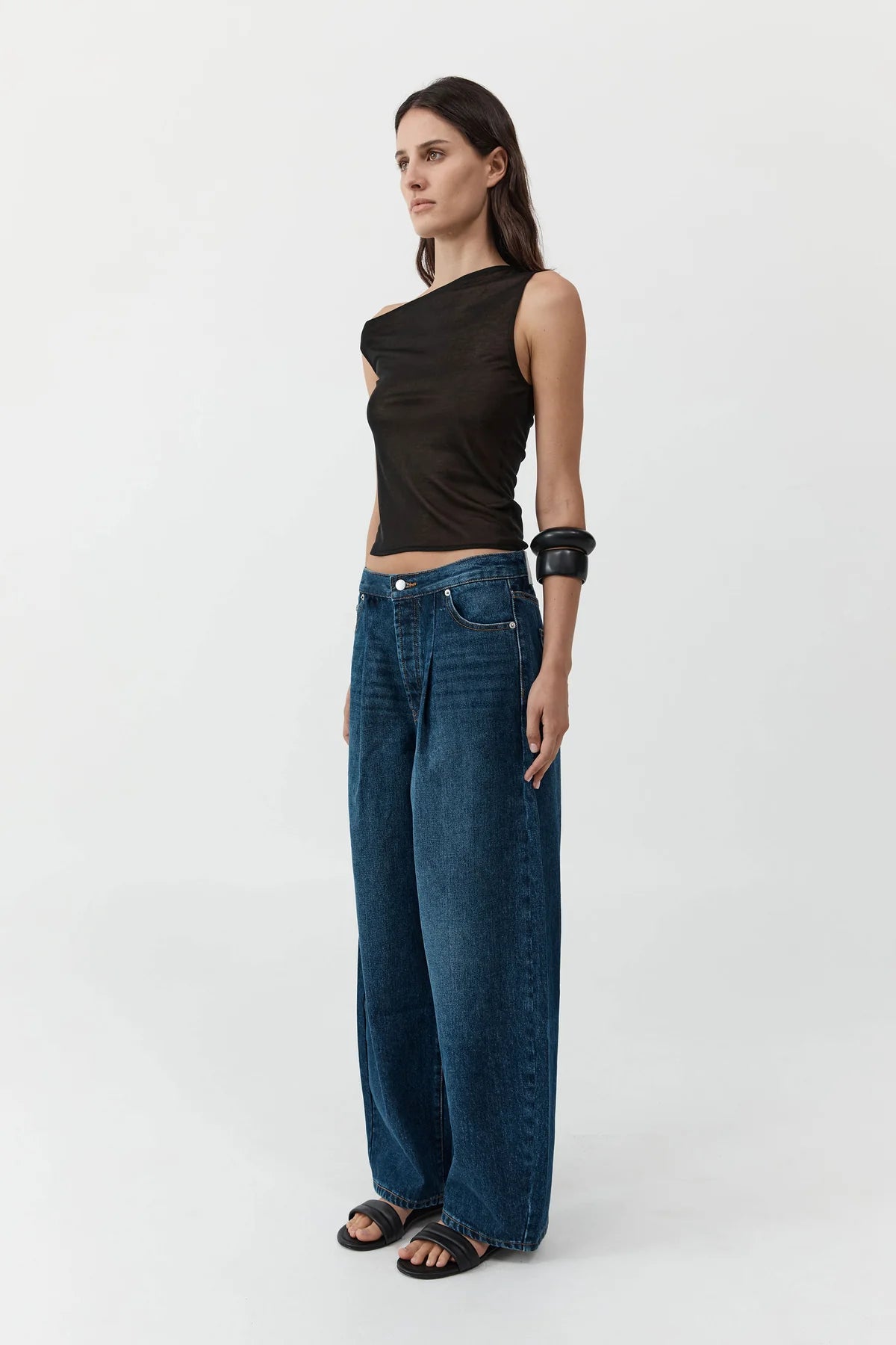MID RISE PLEASE BARREL JEANS