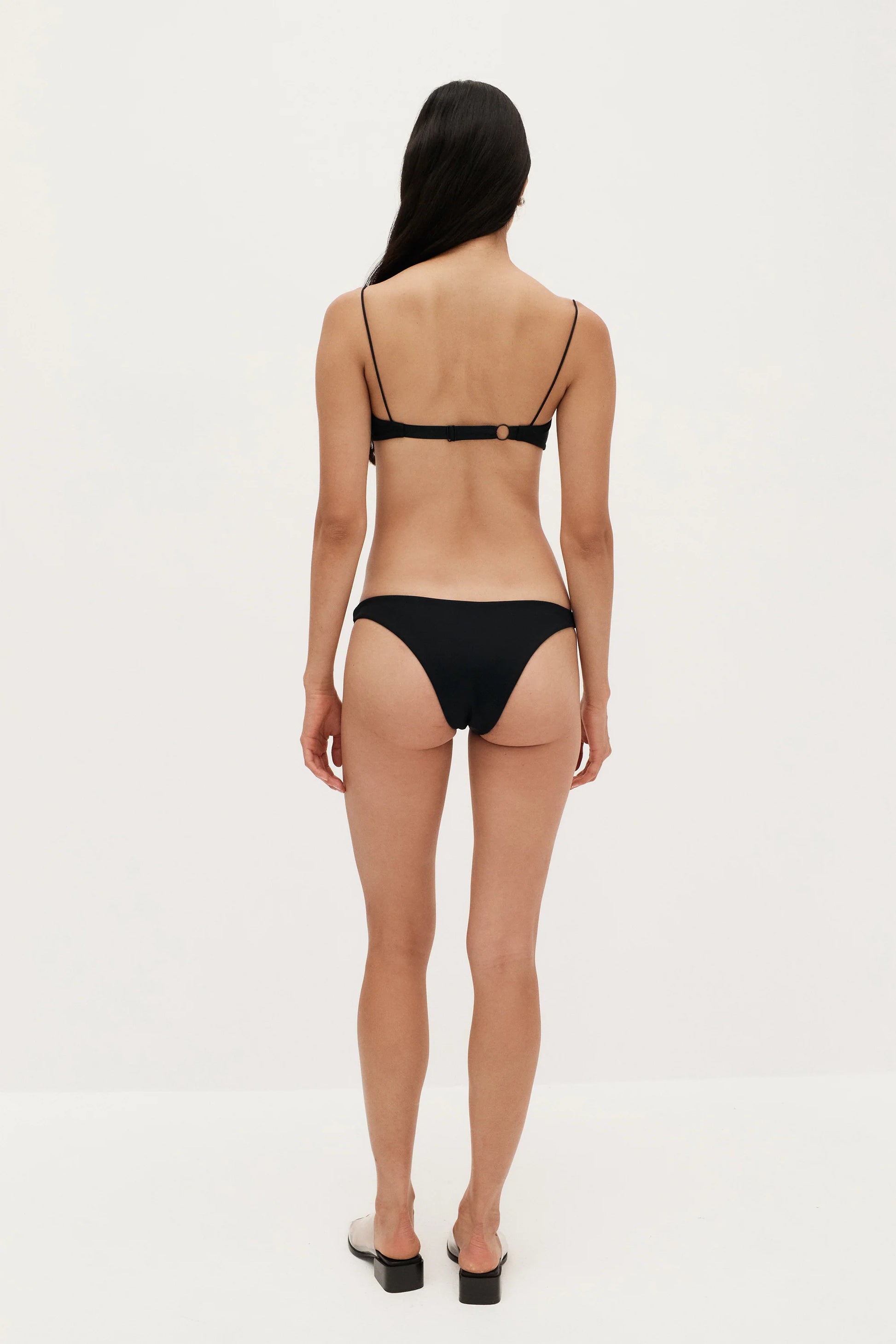 BRAVISSIMO HARDWARE BOTTOM