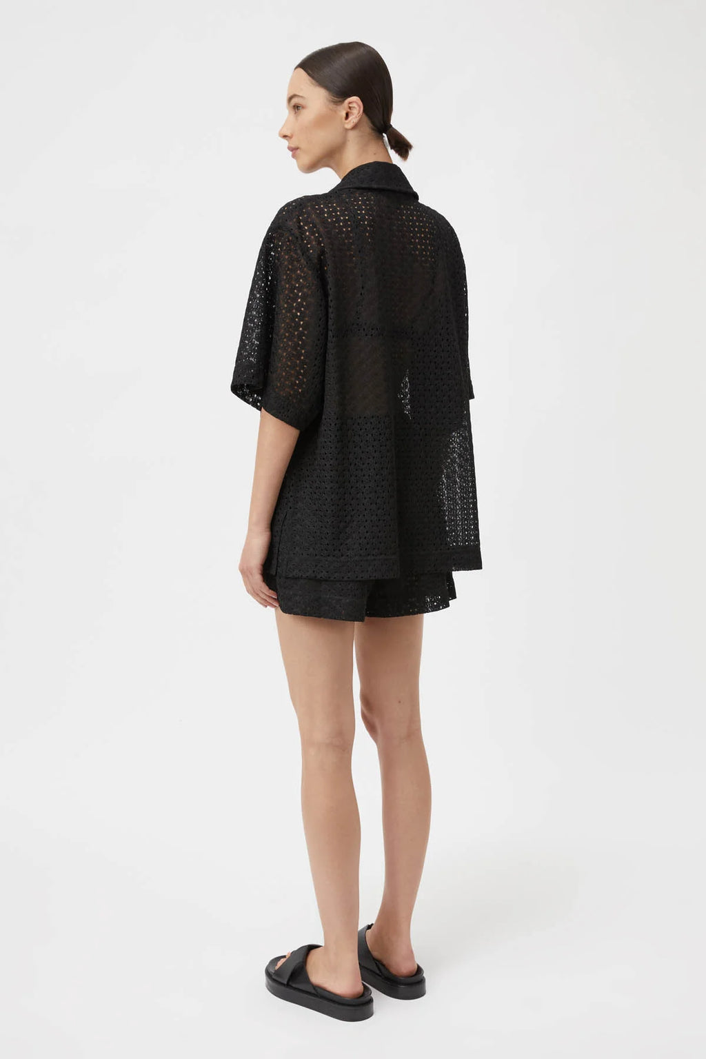 AGNA LACE SHORTS BLACK