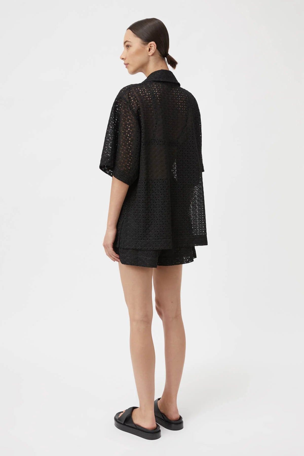 AGNA LACE SHORTS BLACK