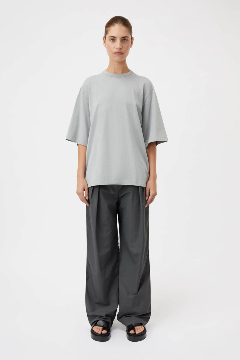 HALAZIA OVERSIZED TEE LIGHT GREY MARLE - C+M