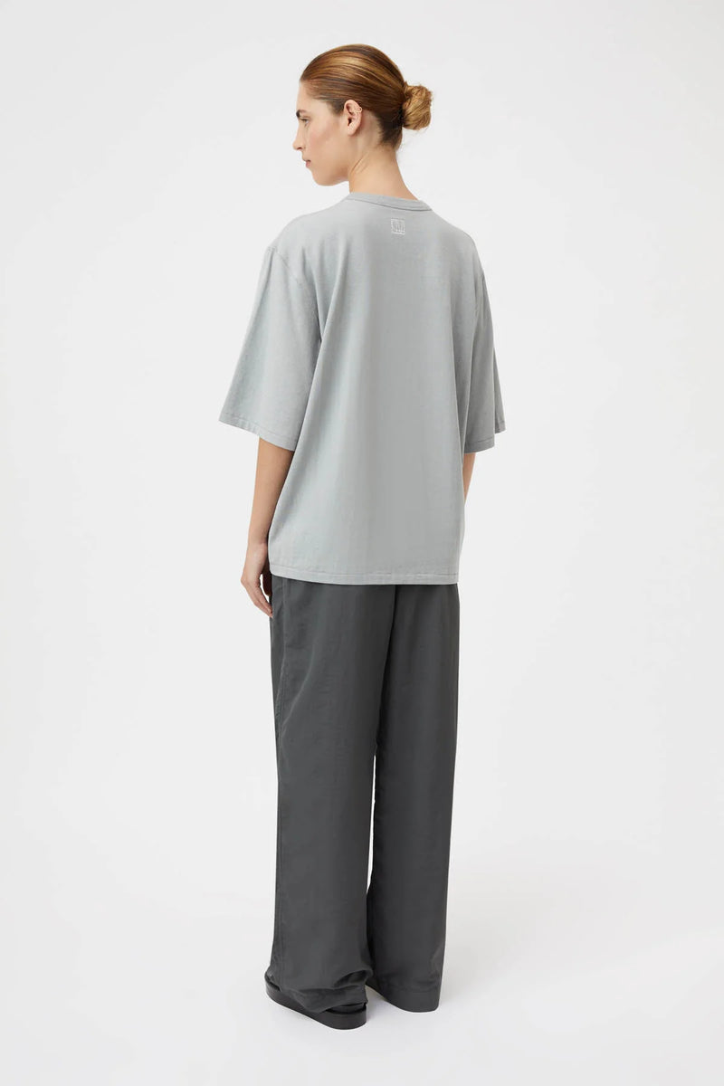 HALAZIA OVERSIZED TEE LIGHT GREY MARLE - C+M