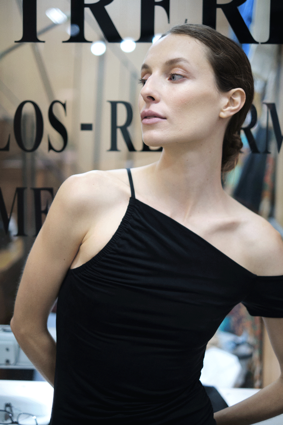ASYMMETRIC MINI DRESS BLACK