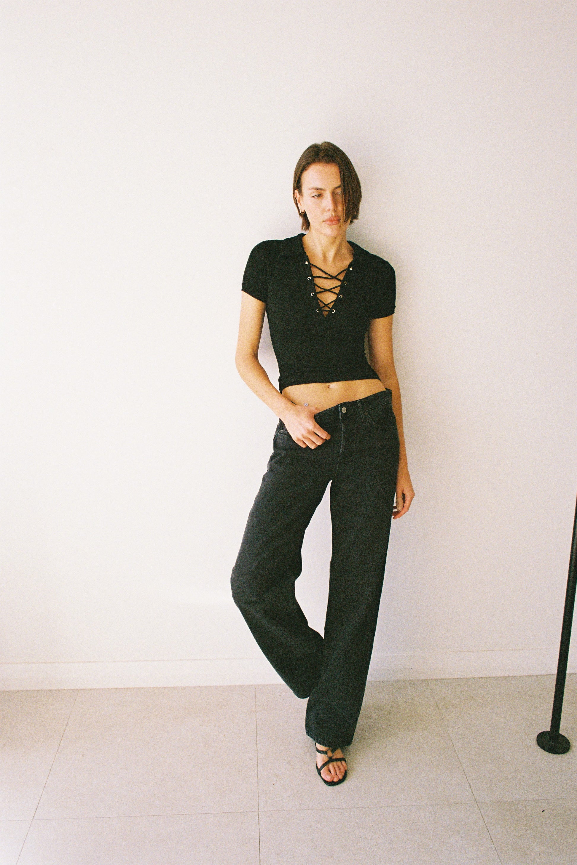 BOUND TEE BLACK