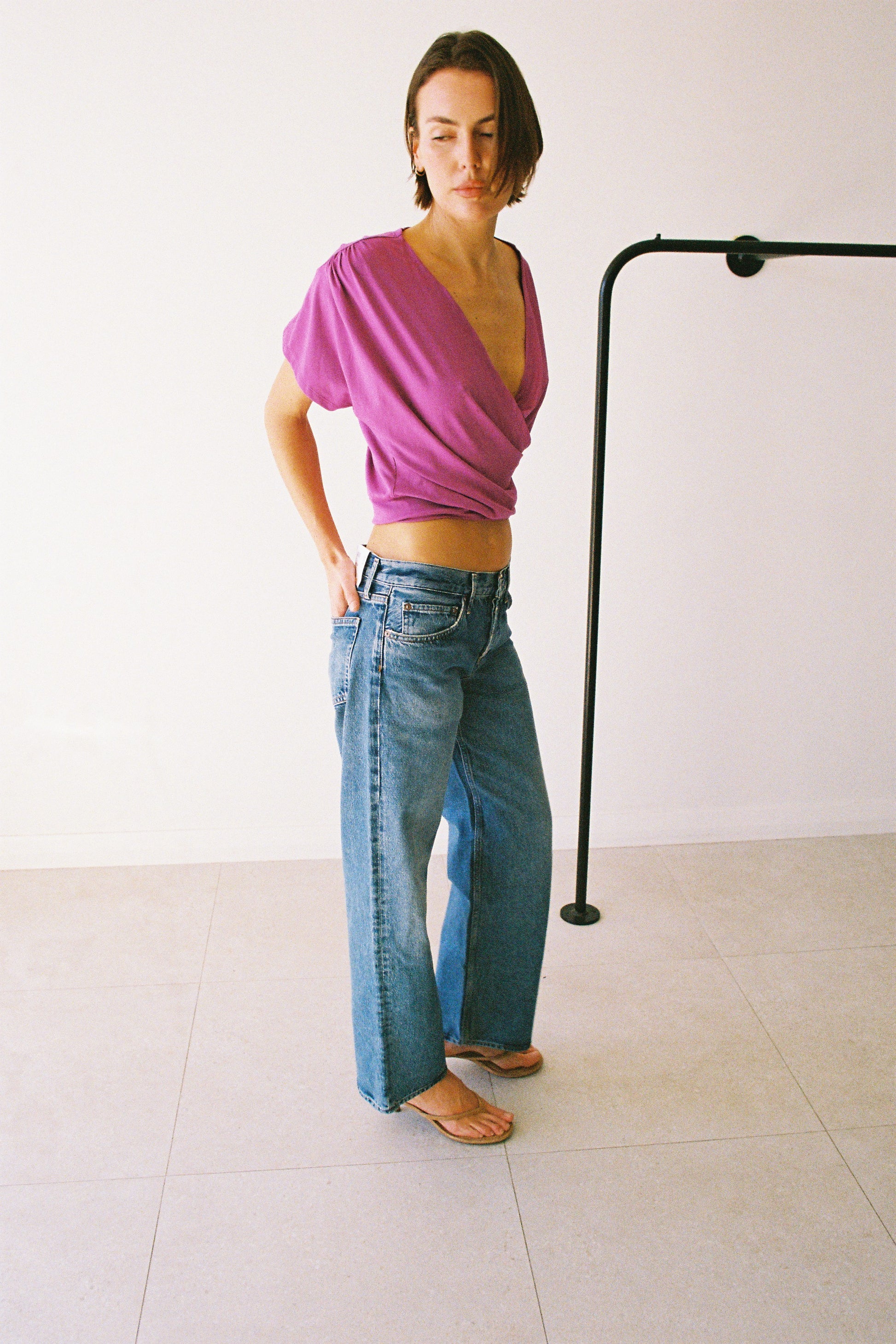 LOW RISE LOOSE LIBERTY
