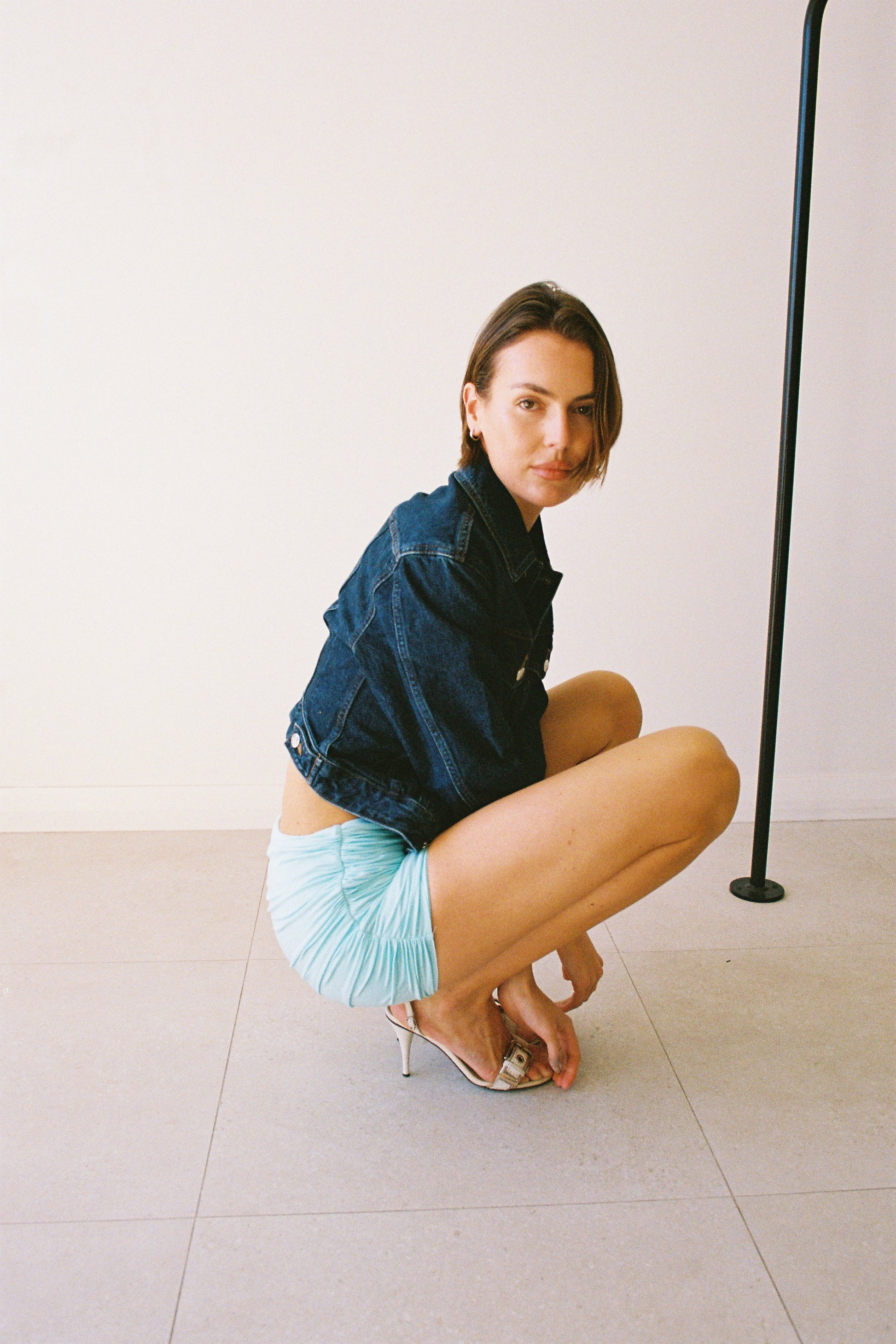 TWISTI MINI SKIRT AQUA