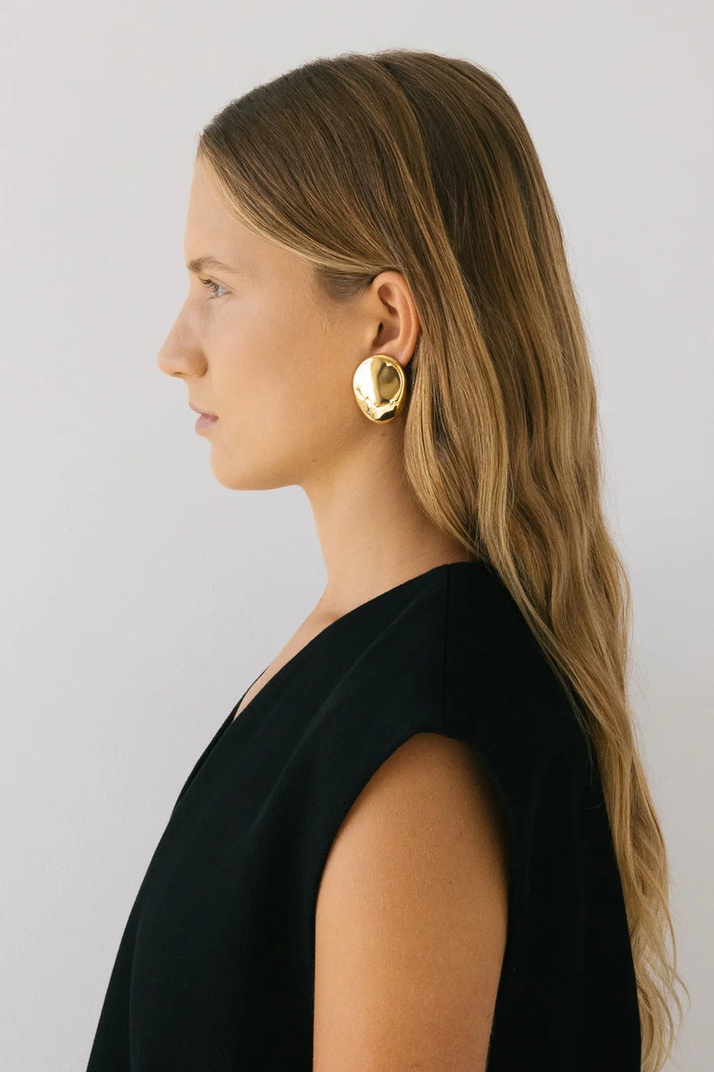 DYLAN DOME EARRING 14K GOLD PLATED - FLASH JEWELLERY