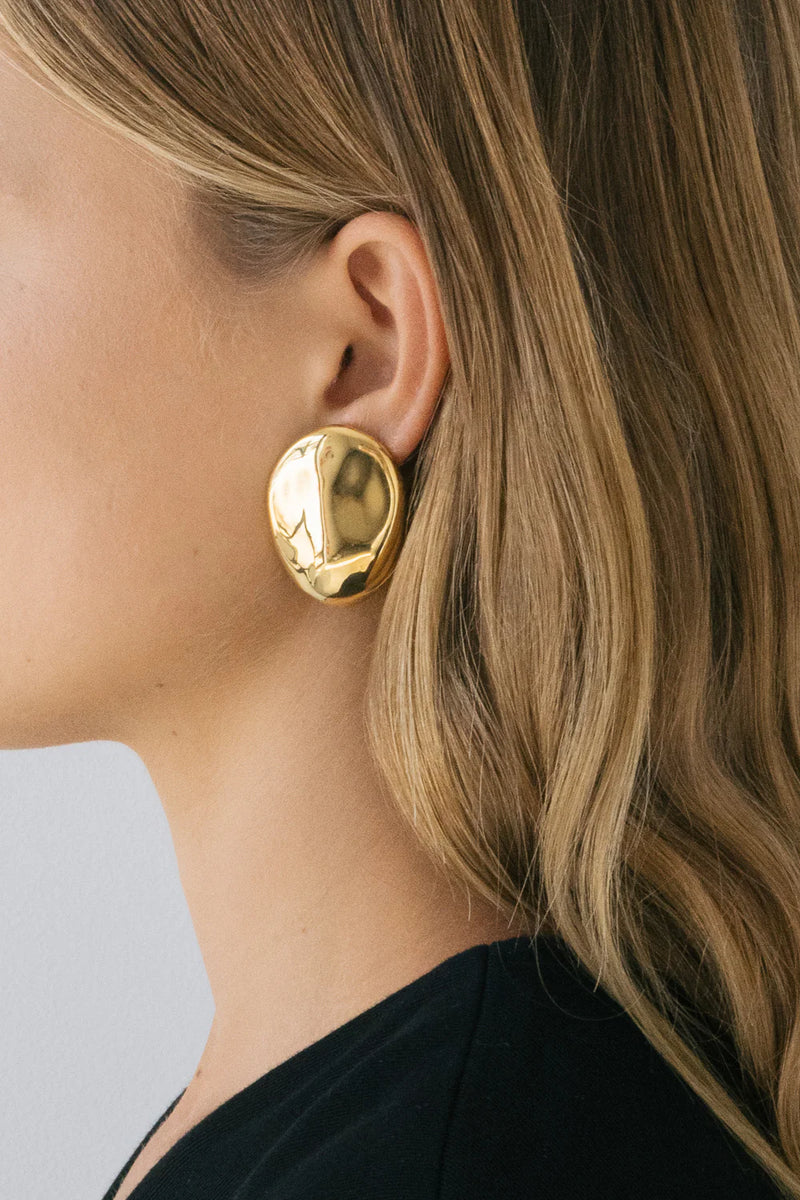 DYLAN DOME EARRING 14K GOLD PLATED - FLASH JEWELLERY