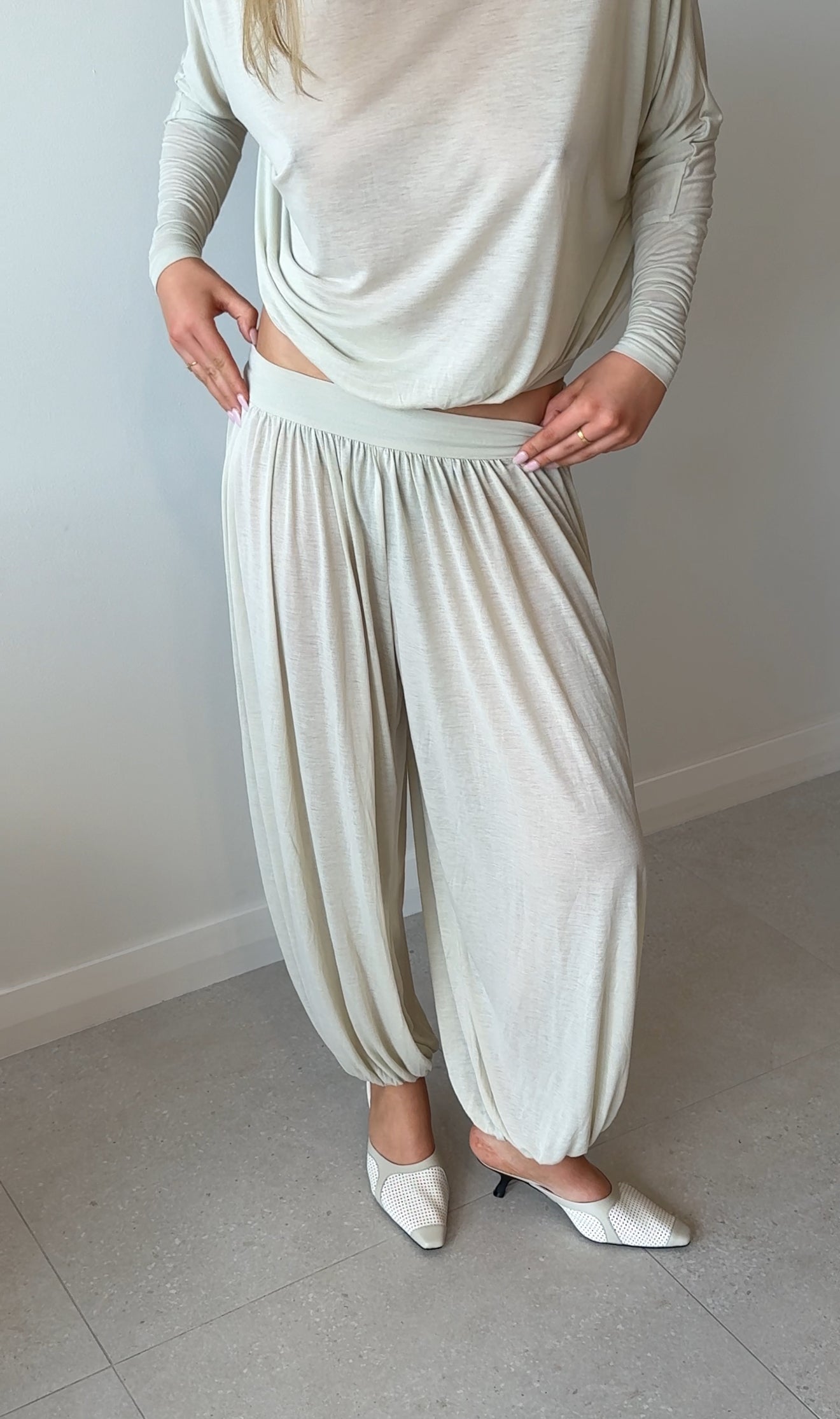 CYPRESS PANT GREY