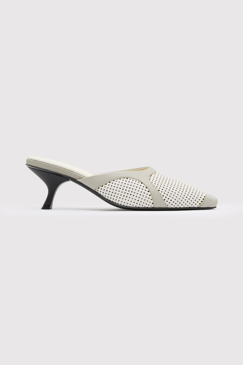 PERFORATED HEEL OFF WHITE