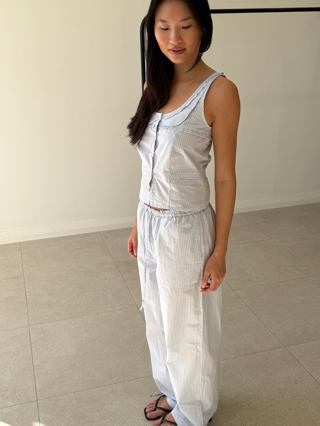 FRILLS TOP MIST STRIPE