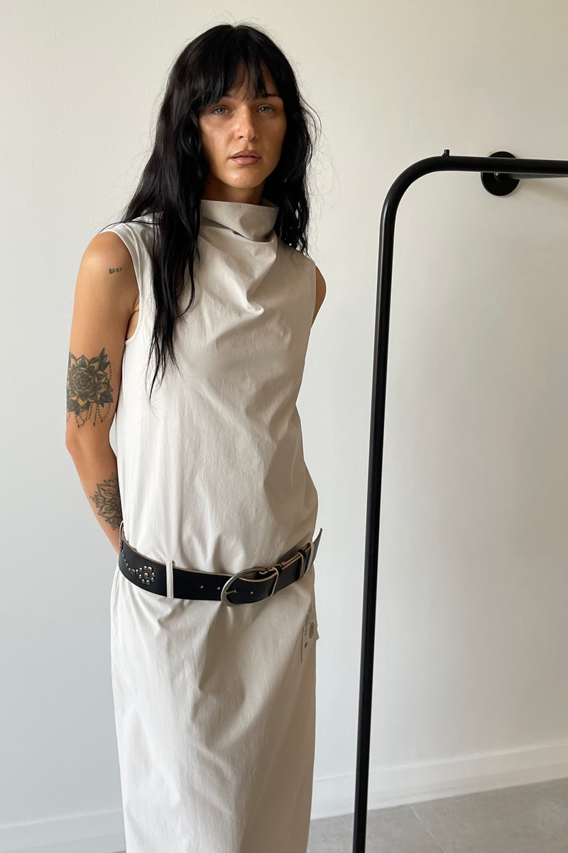 CALYX MOCK NECK DRESS OFF WHITE - DEMODEMODE