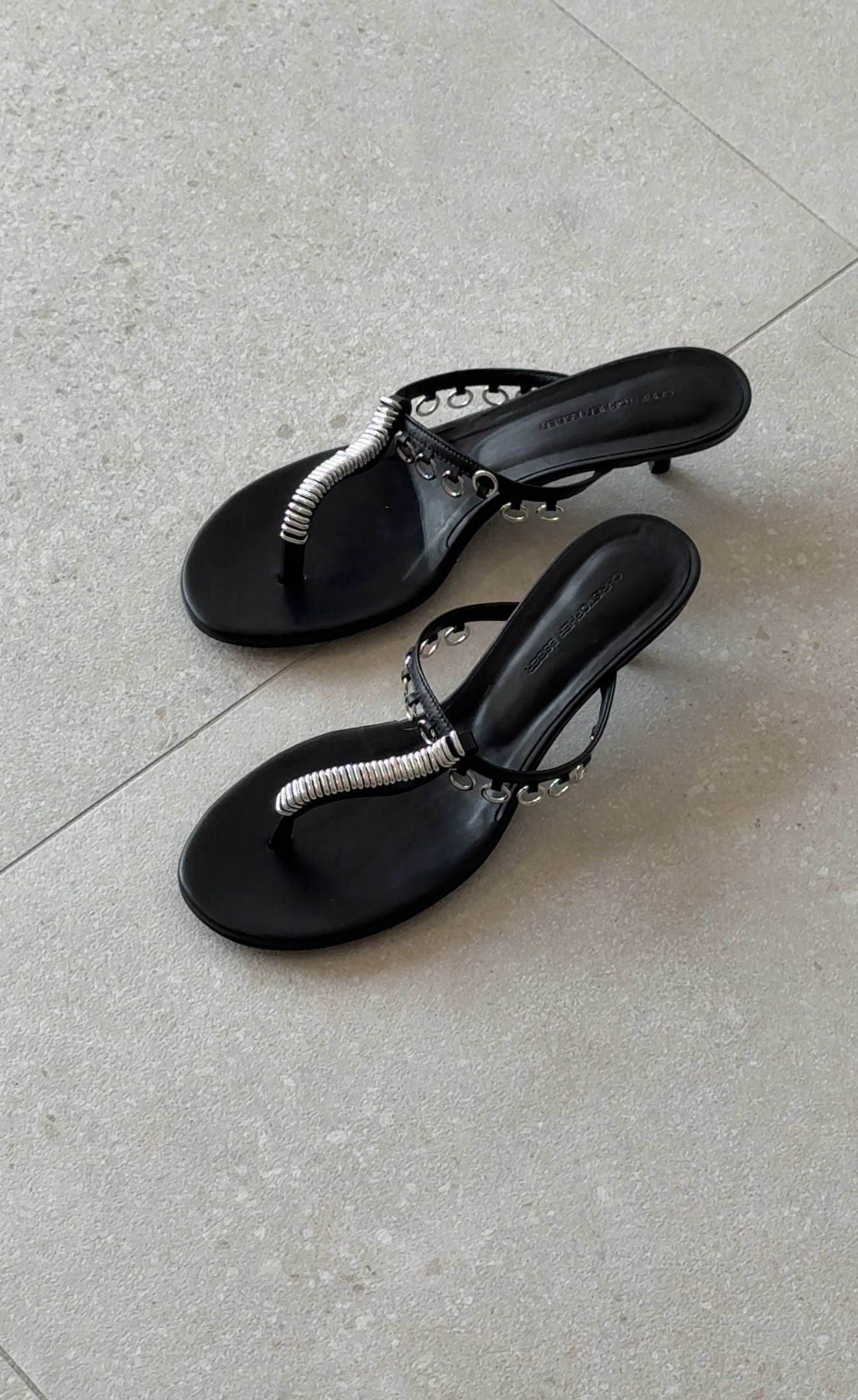 PIERCED KITTEN HEEL BLACK