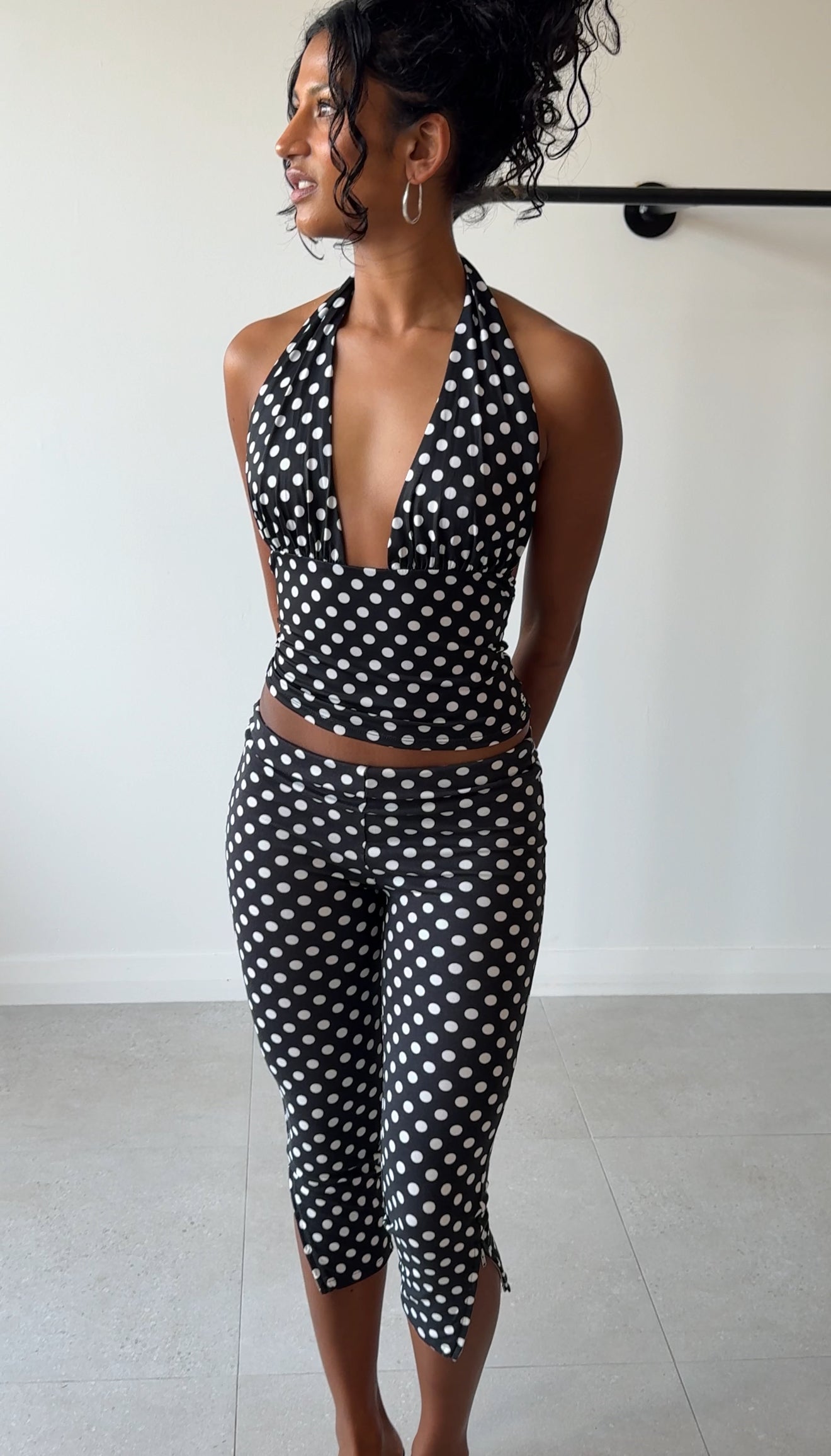 CHER CAPRI BLACK AND WHITE POLKA DOT