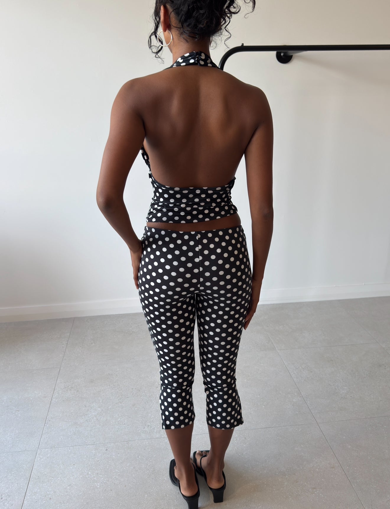 CHER CAPRI BLACK AND WHITE POLKA DOT