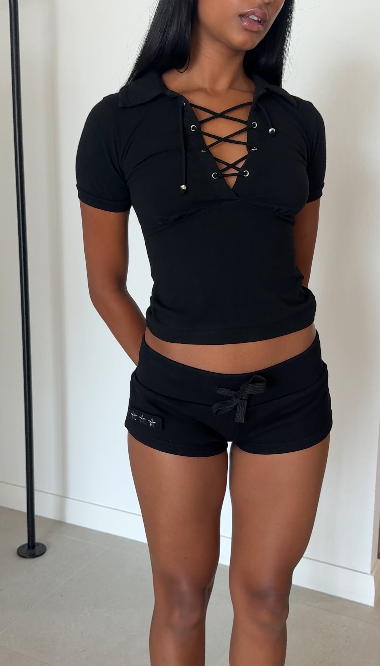 UTILITY BOOTY SHORTS BLACK
