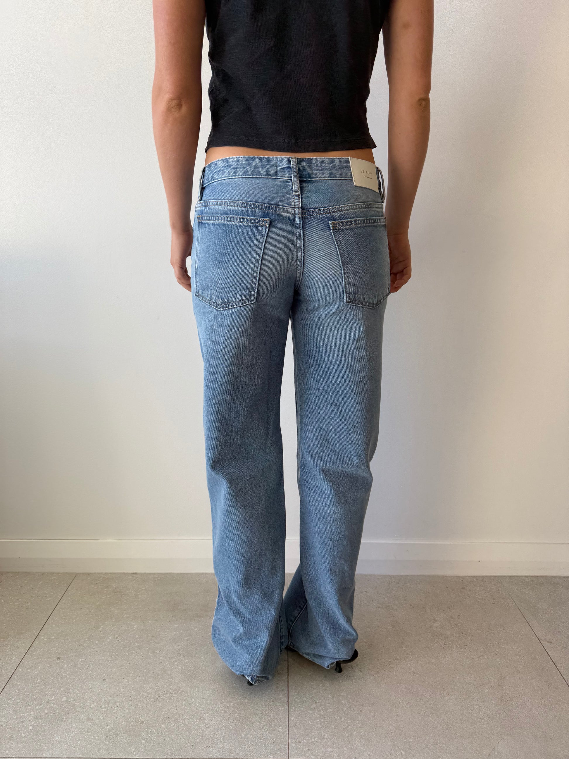 90S LOW RISE JEANS