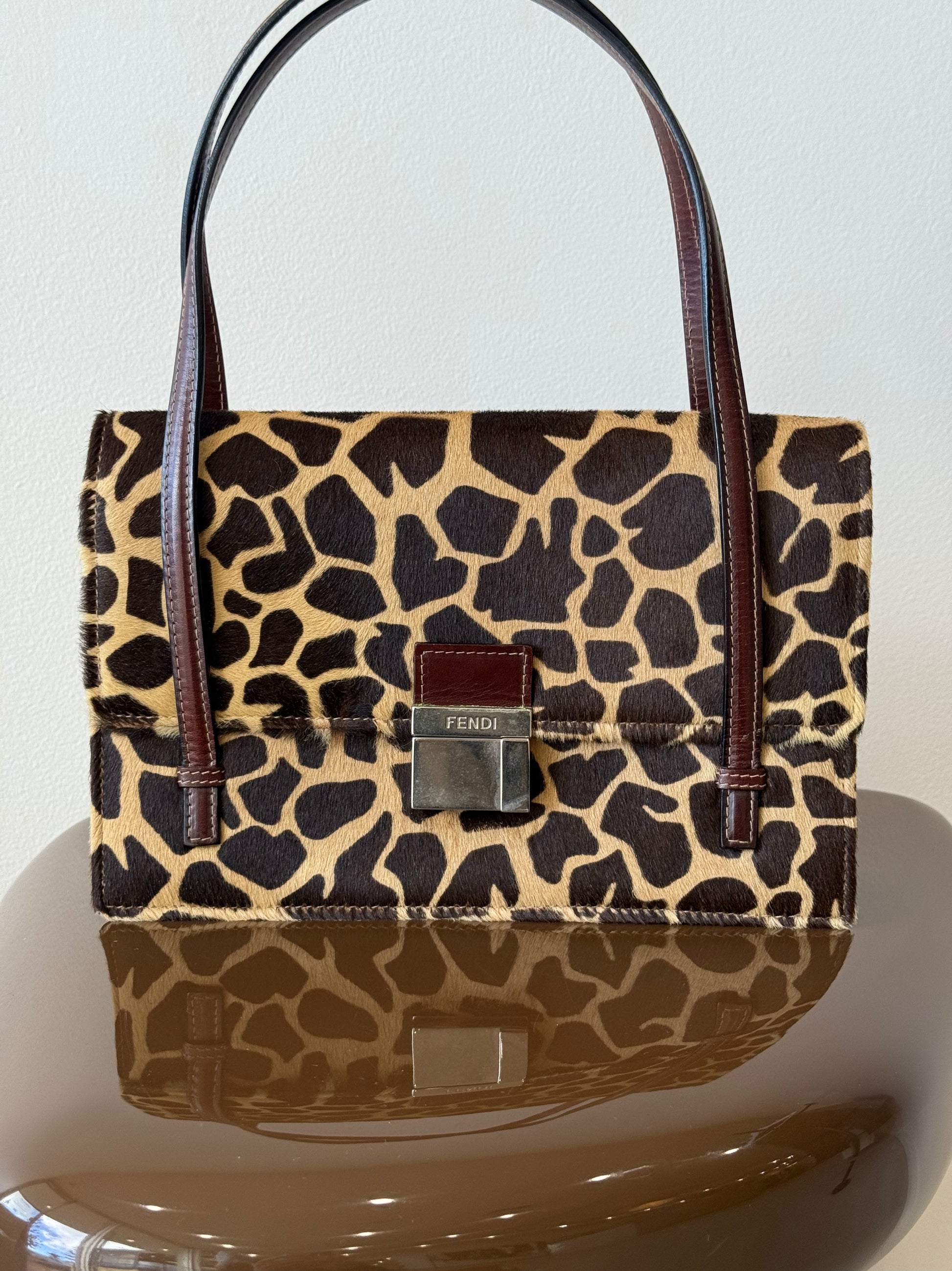 FENDI HARAKO LEATHER HAND BAG