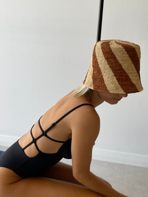 CYLA BUCKET HAT CREAM AND CHOCOLATE SPIRAL