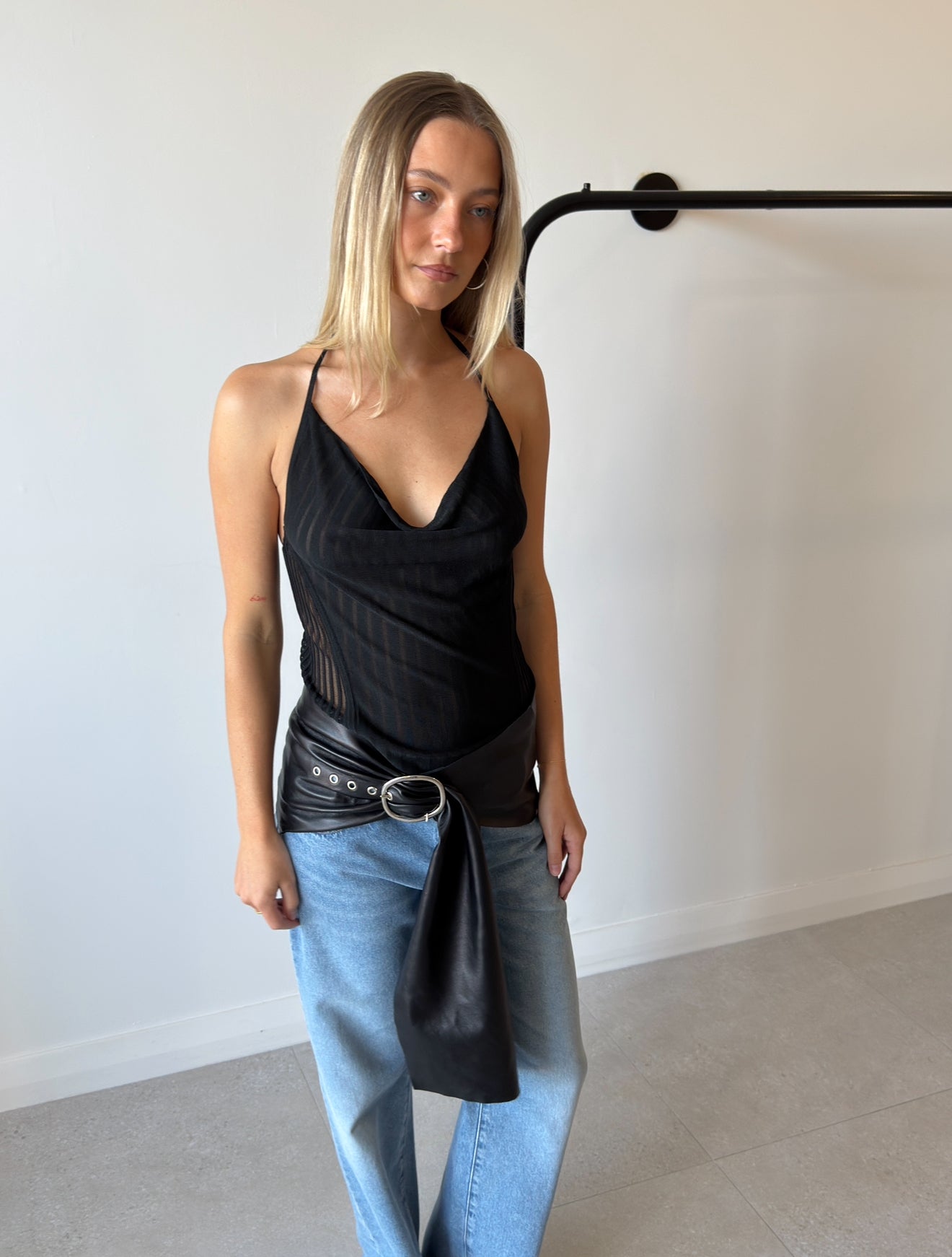 AZARIO HALTER TOP BLACK