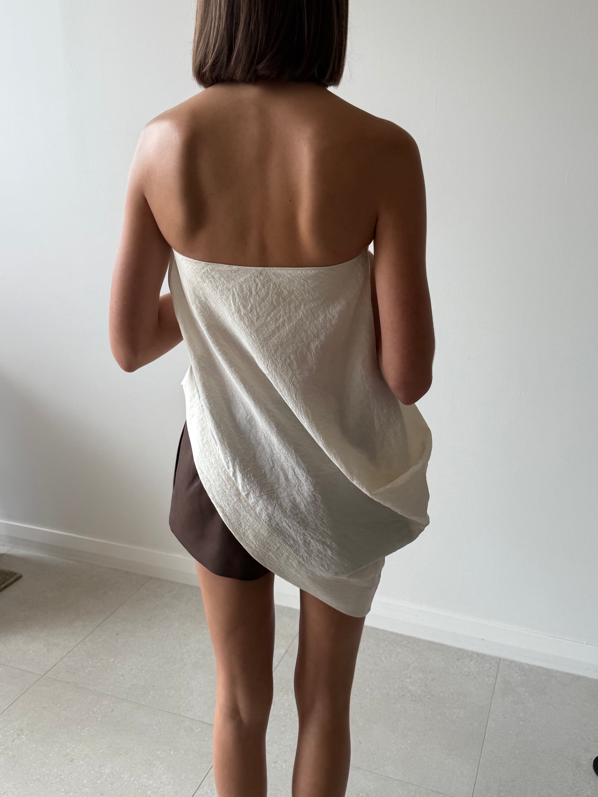 CLOUD ASYMM DRAPE TOP OFF WHITE