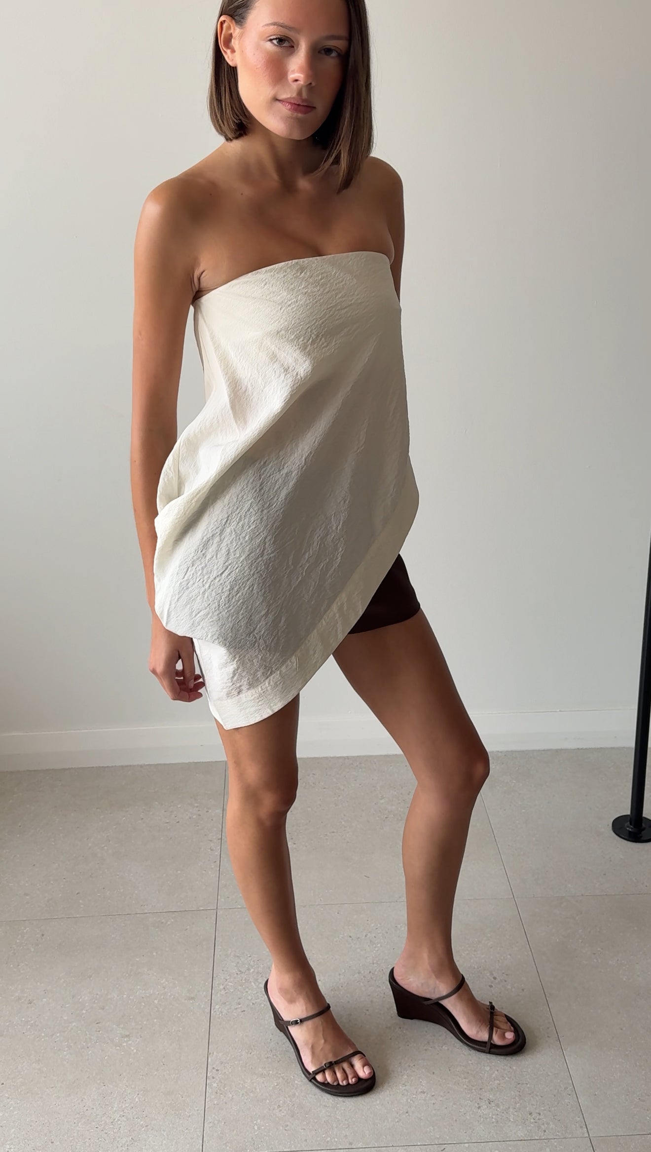 CLOUD ASYMM DRAPE TOP OFF WHITE