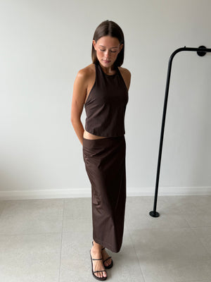 SOFT JERSEY HALTER TOP MOCHA