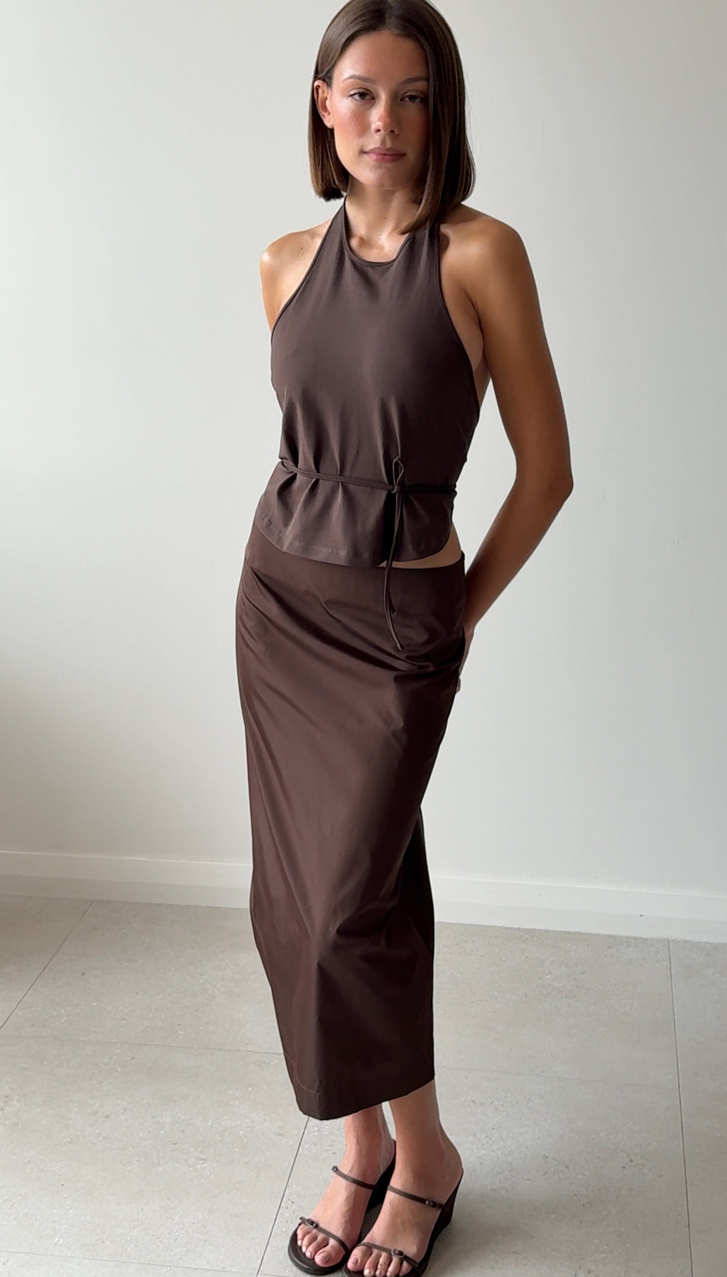 PAPER TAFFETA COLUMN SKIRT MOCHA