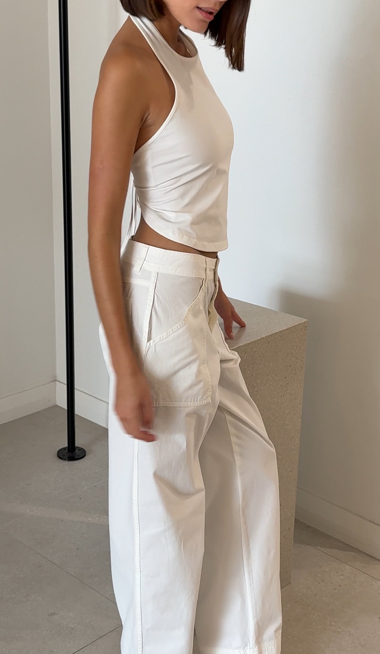 SOFT JERSEY HALTER TOP WHITE