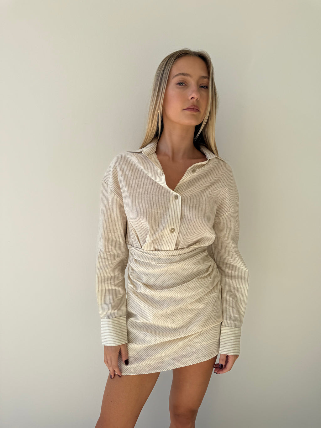 LARIA MINI DRESS BEIGE PINSTRIPE