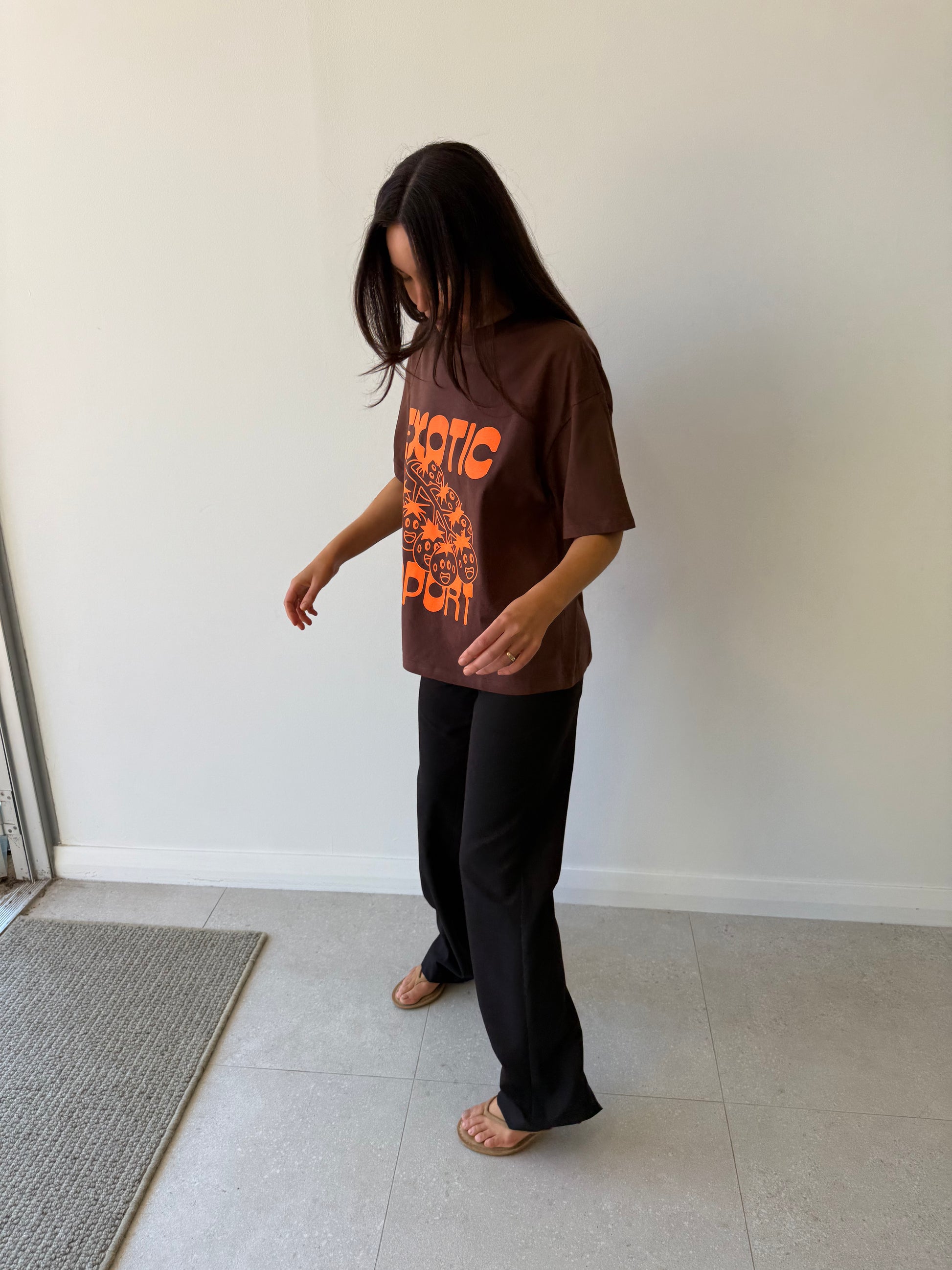 CHERRY TOMATO FRIENDS T-SHIRT