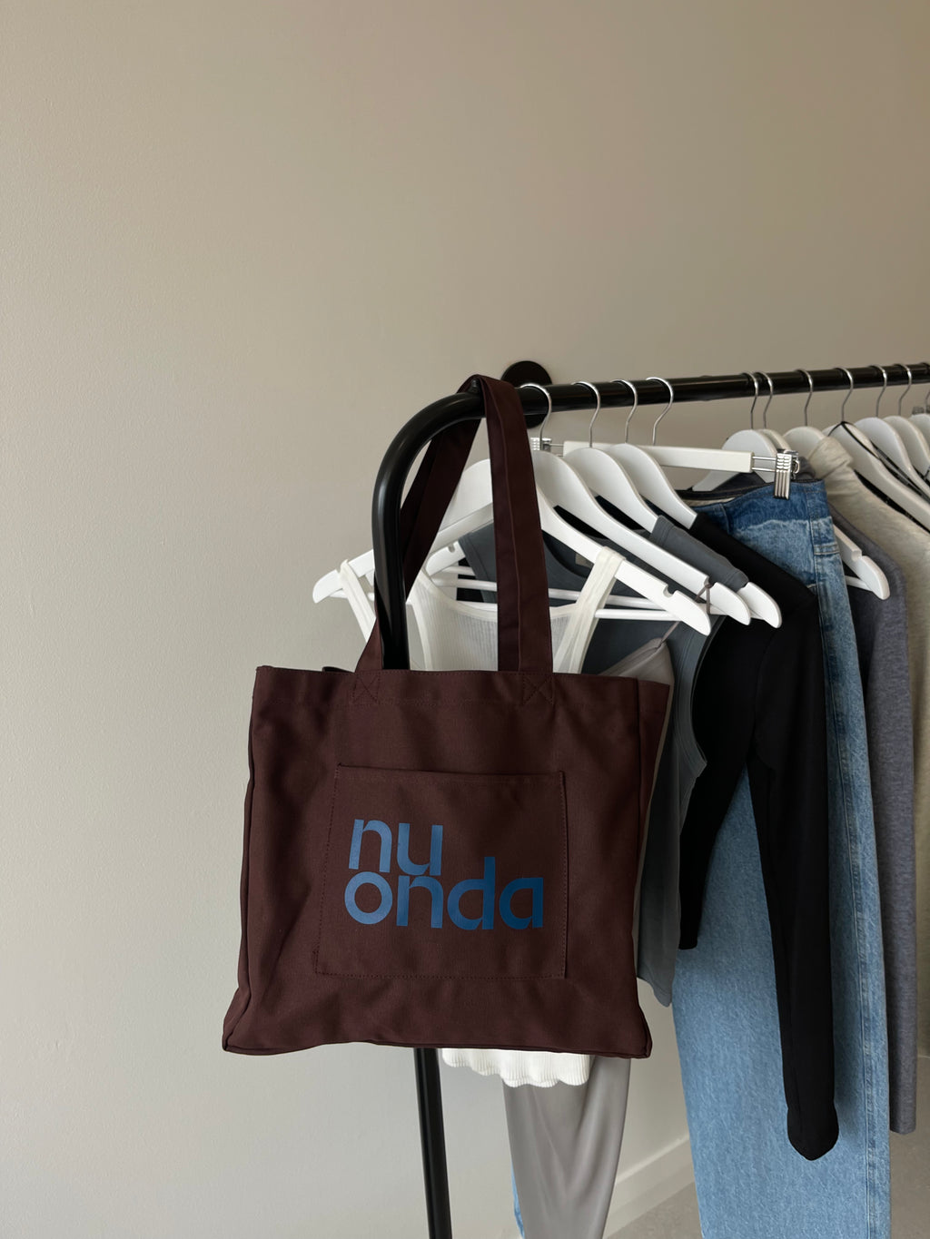 NU ONDA TOTE CHOCOLATE