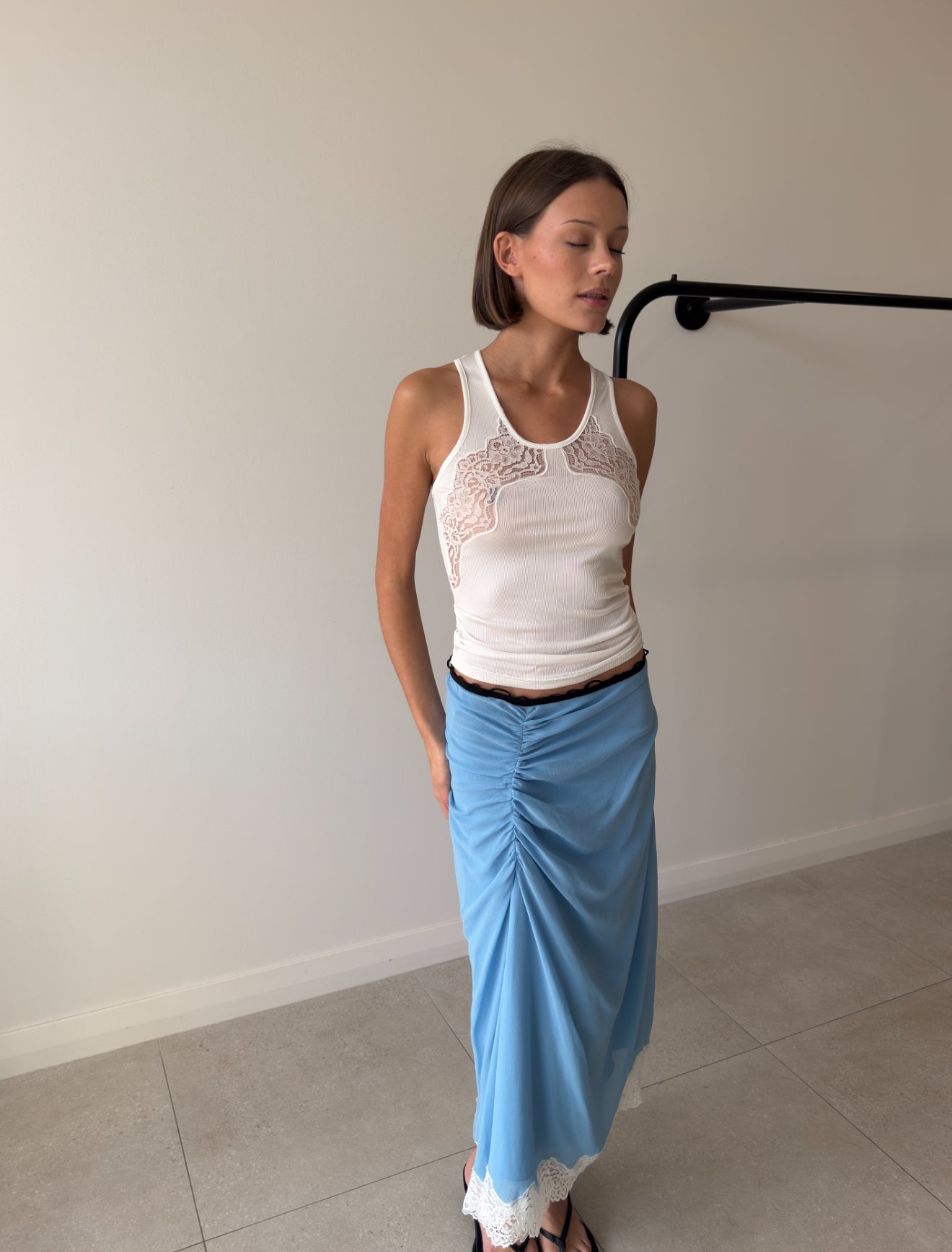 CRIMPED LACE GATHERED SILK SKIRT CIELO BLUE