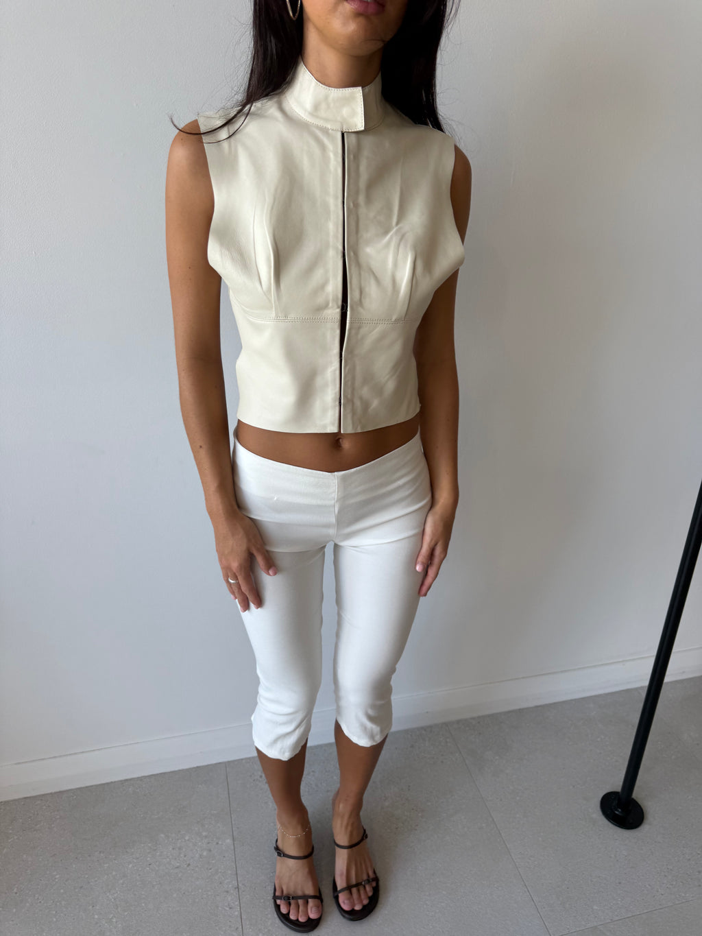 HIGH COLLAR LEATHER TOP ECRU