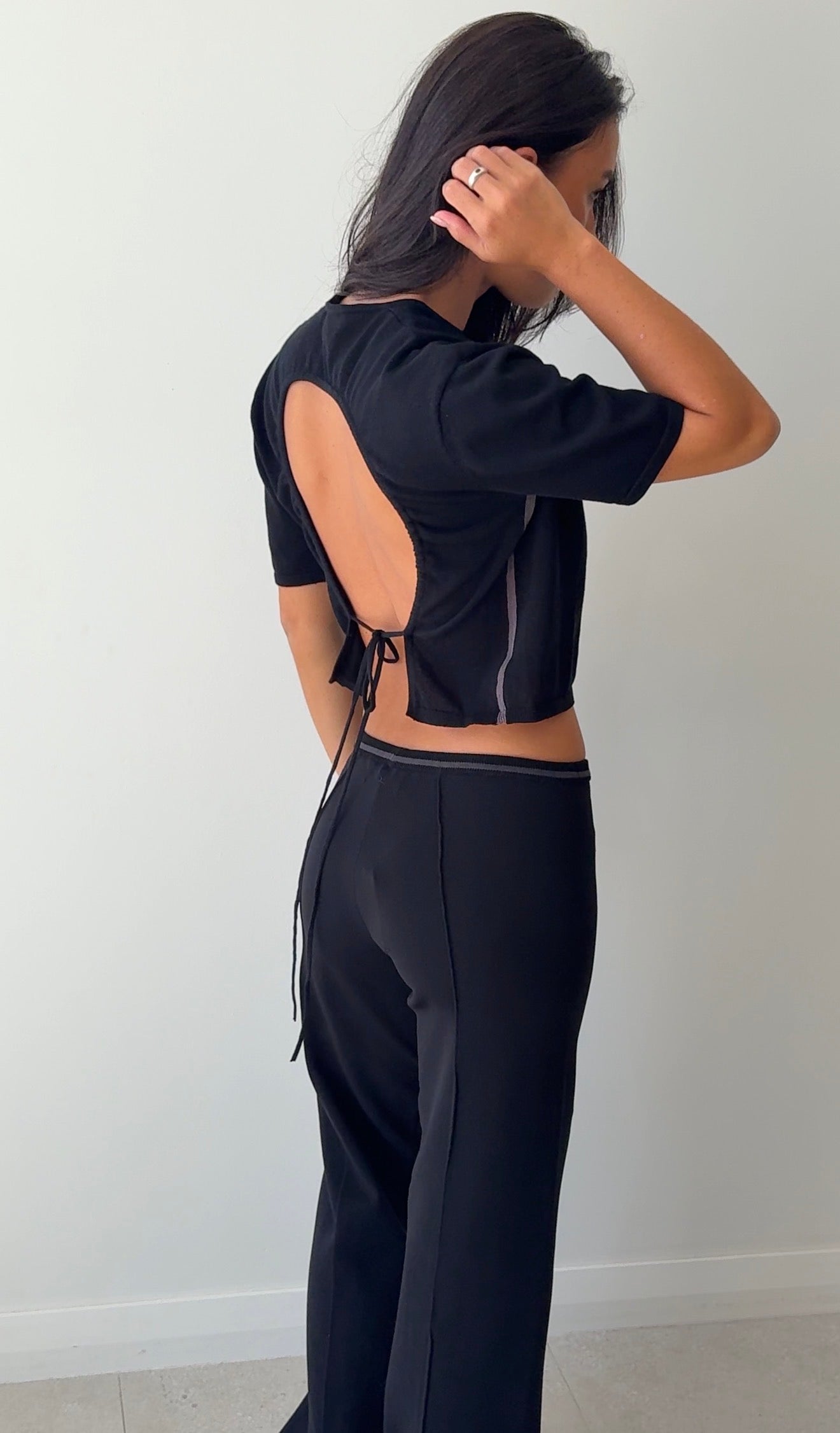 ORGANIC ARCH TOP BLACK