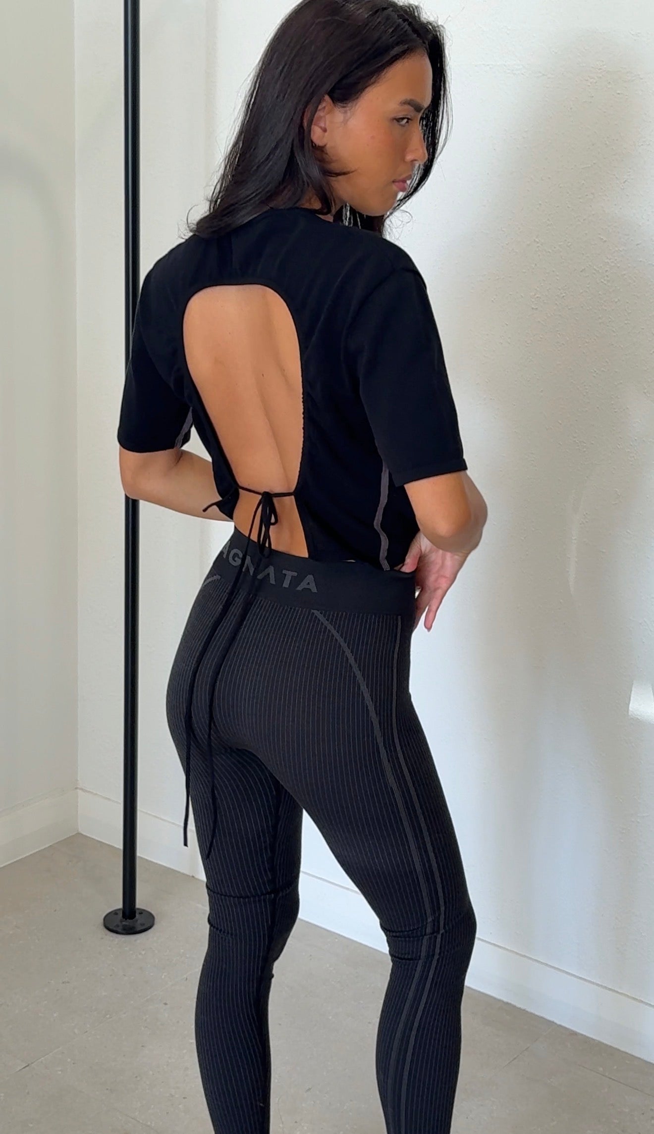 ORGANIC ARCH TOP BLACK