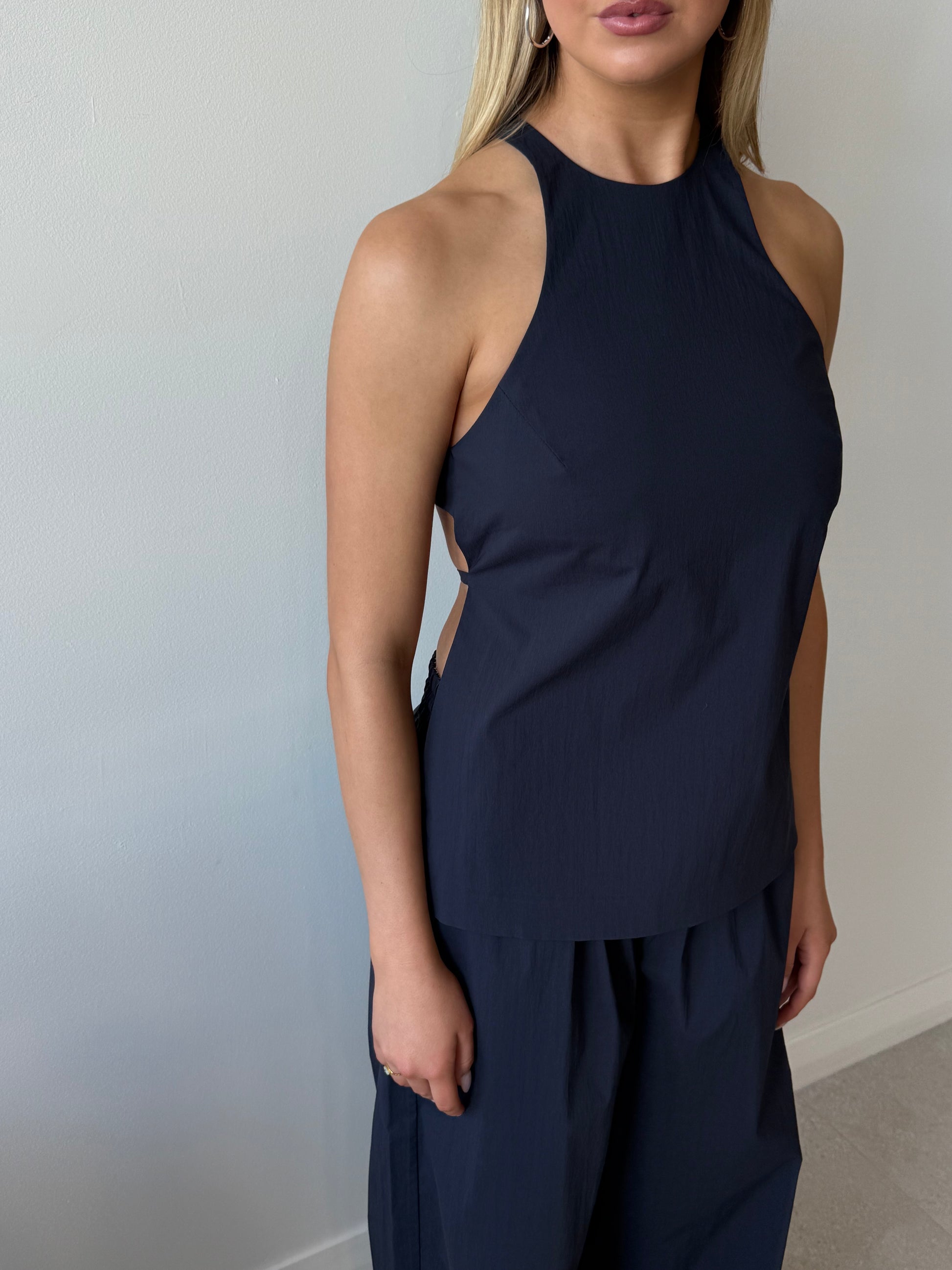 RACERBACK TOP DARK INK